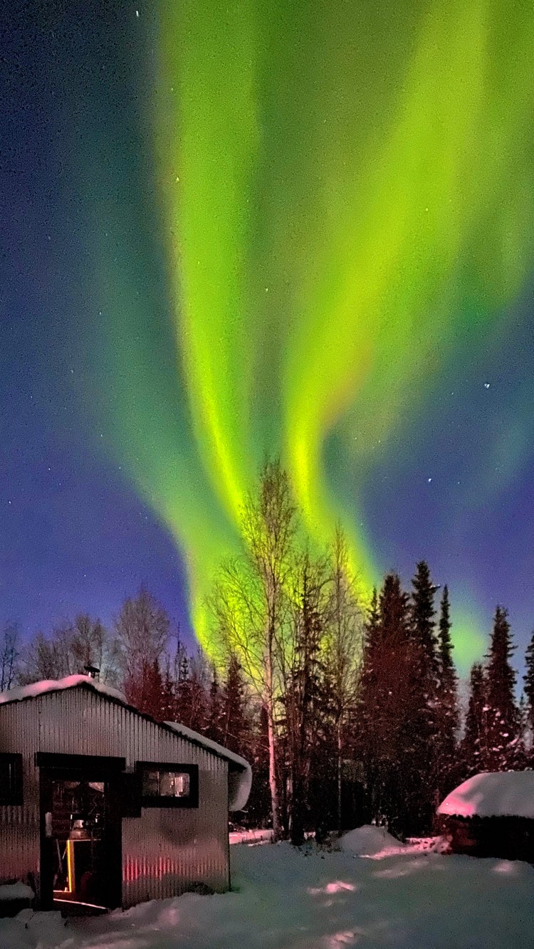 How to use a smartphone to photograph the northern lights - The Points Guy