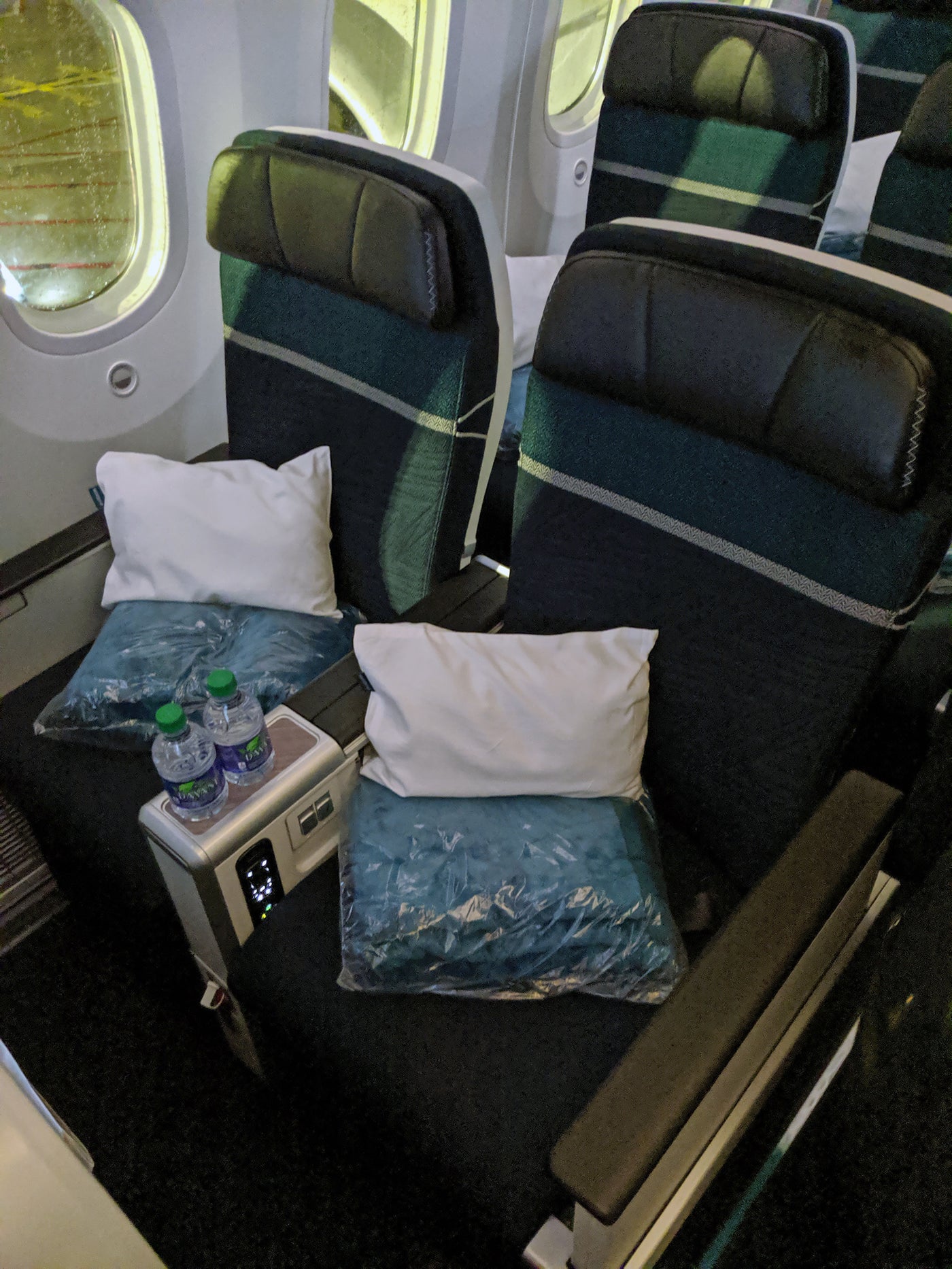 Review: WestJet Premium Economy on the 787