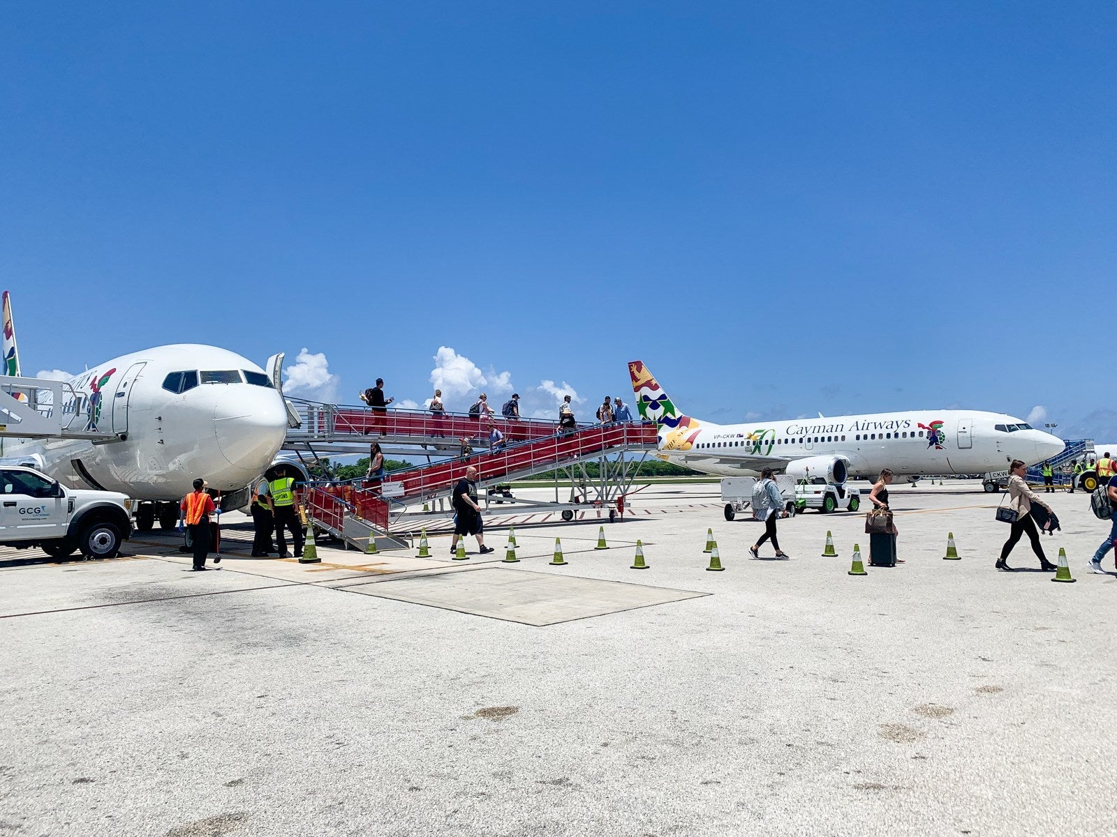 20190607_Cayman-Airways_Economy_SMayerowitz-35