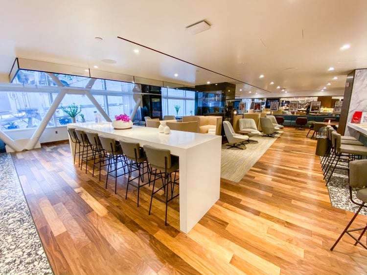 The 9 best Priority Pass lounges in the US The Points Guy