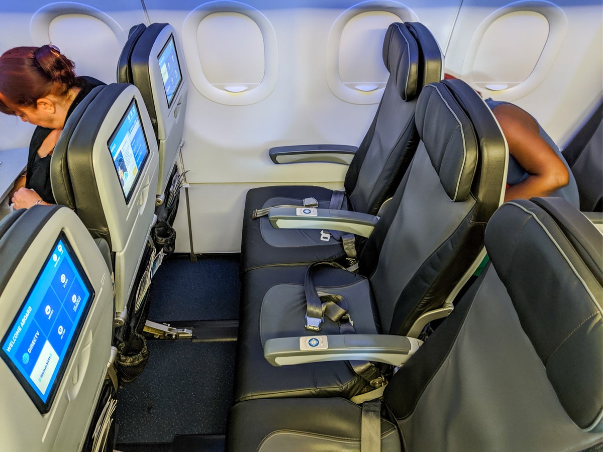 A solid experience with a few flaws A review of JetBlue's A321 in