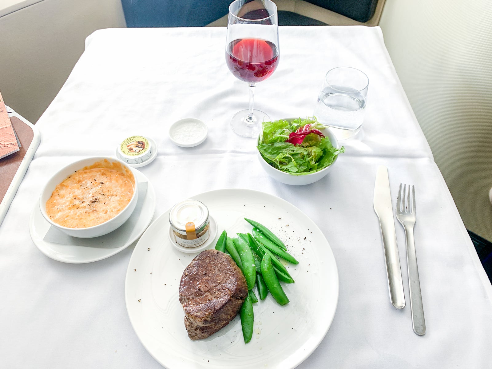 qantas first class meal