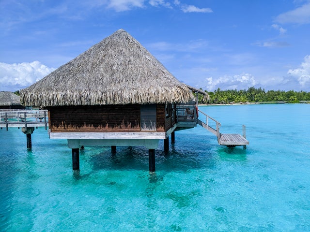 6 things to consider before booking your first overwater bungalow - The ...