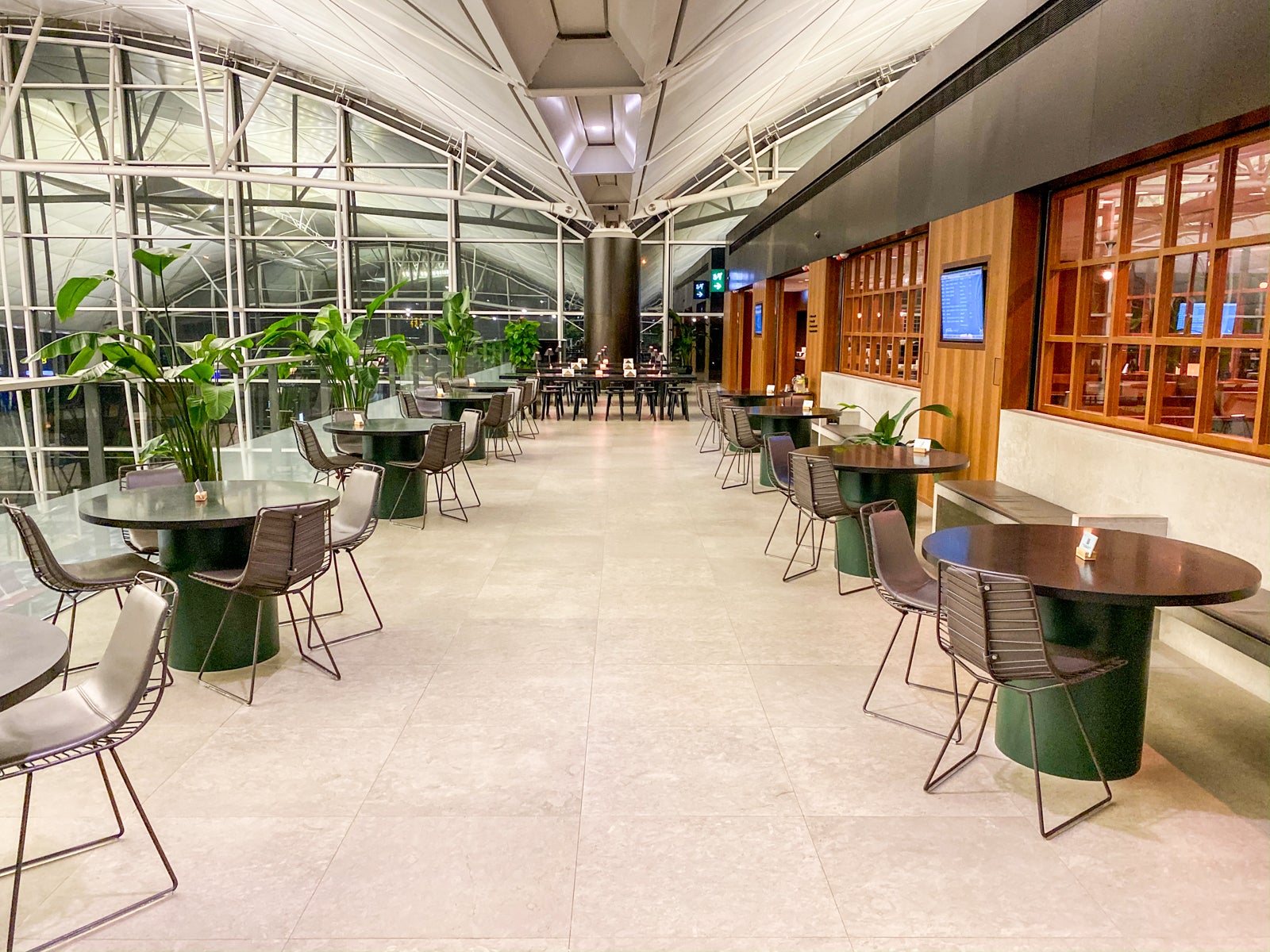 Cathay Pacific’s Deck Lounge Hong Kong