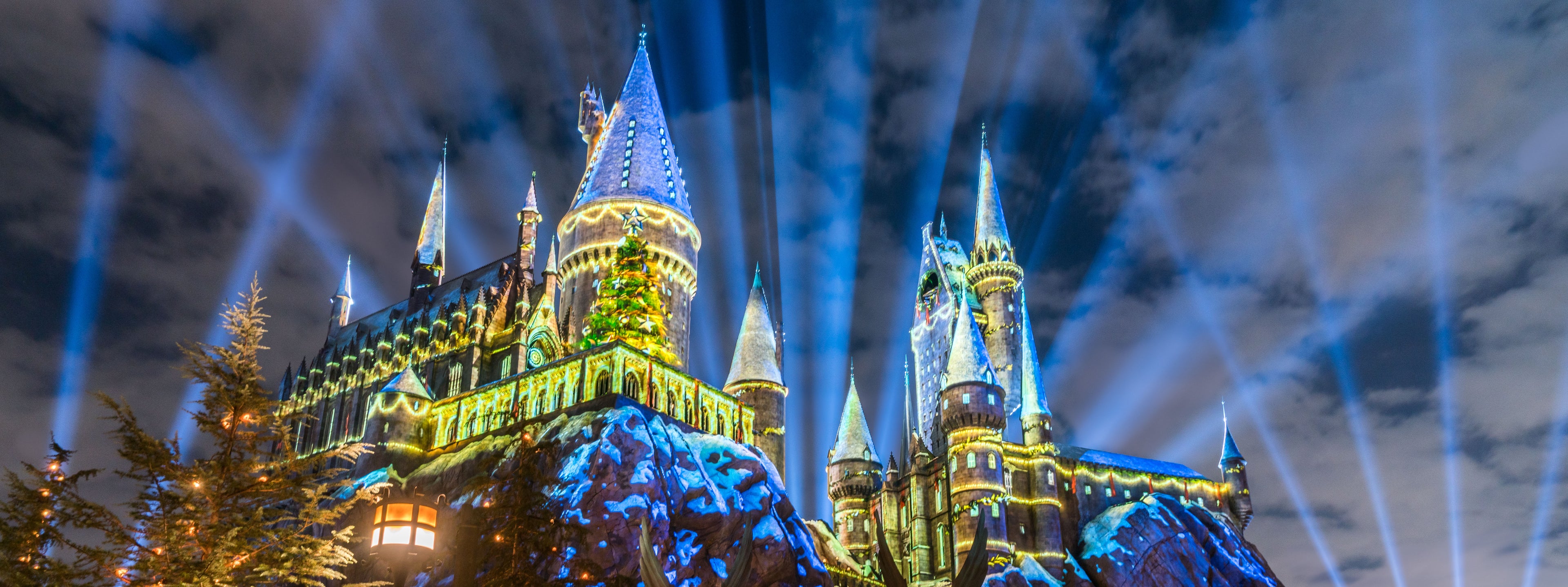 Hogwarts Castle at Christmas - Universal Orlando