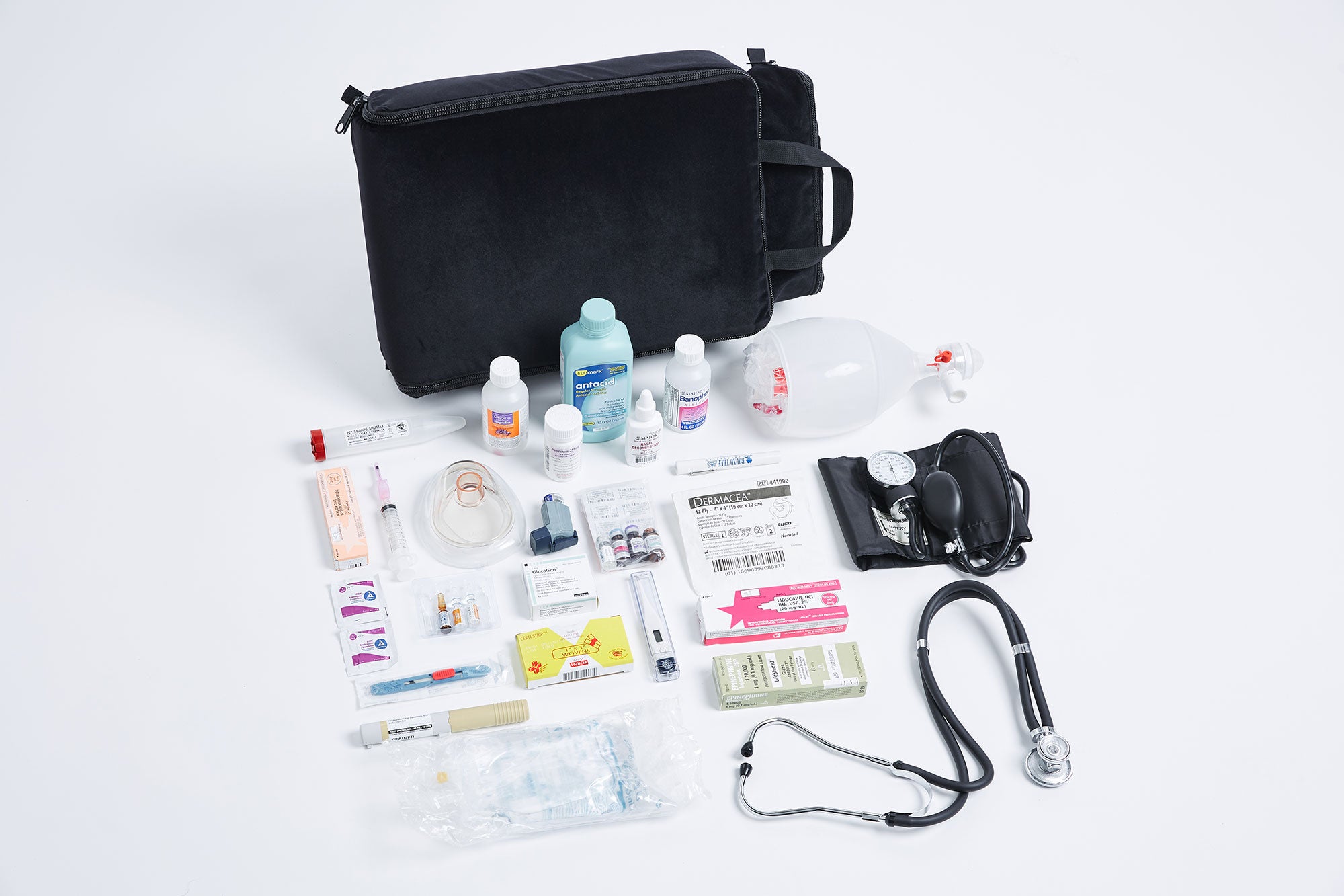 What's inside an airplane's emergency medical kit? - The Points Guy