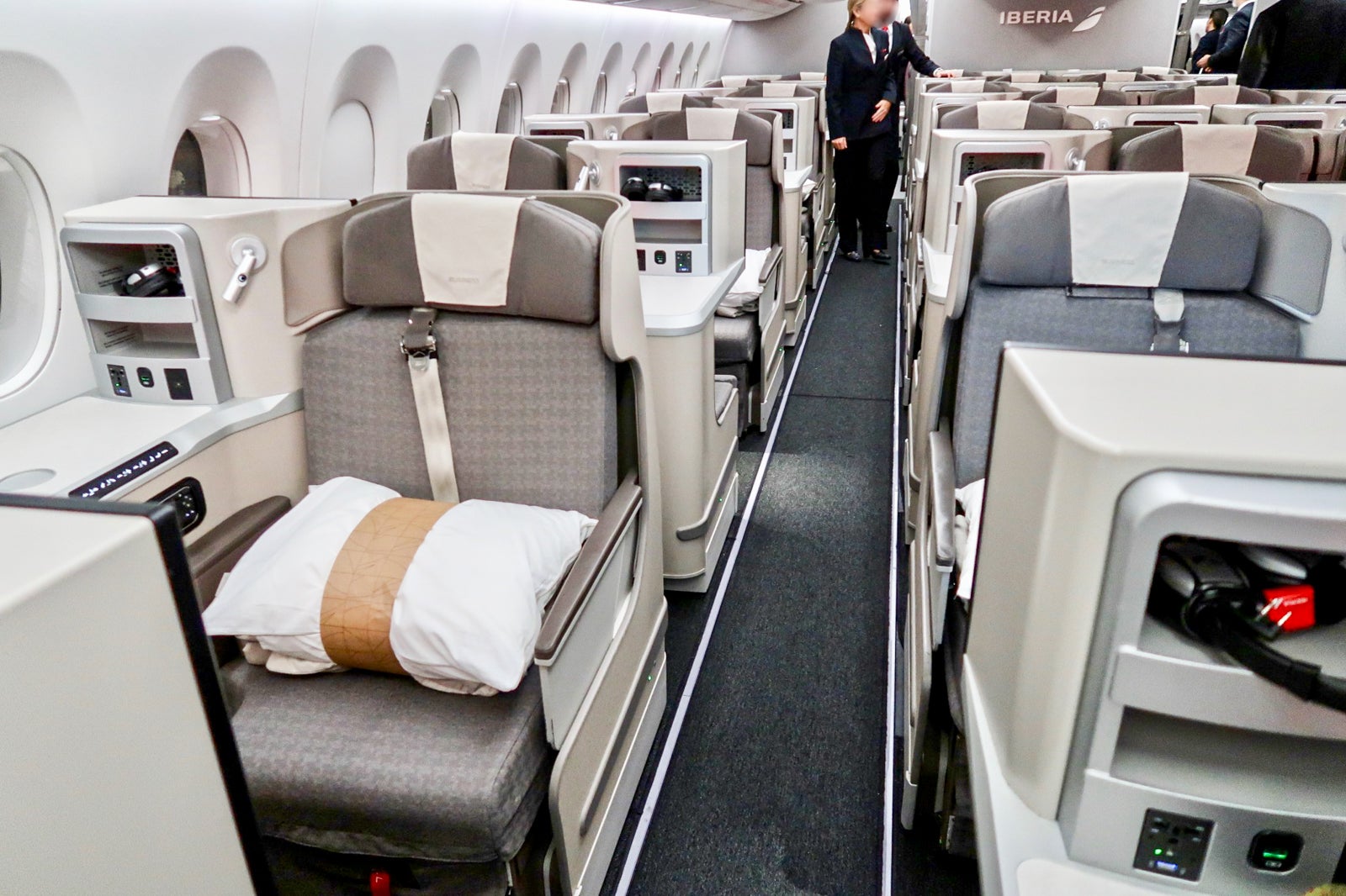 1. Premium Economy Cabin Features and Layout