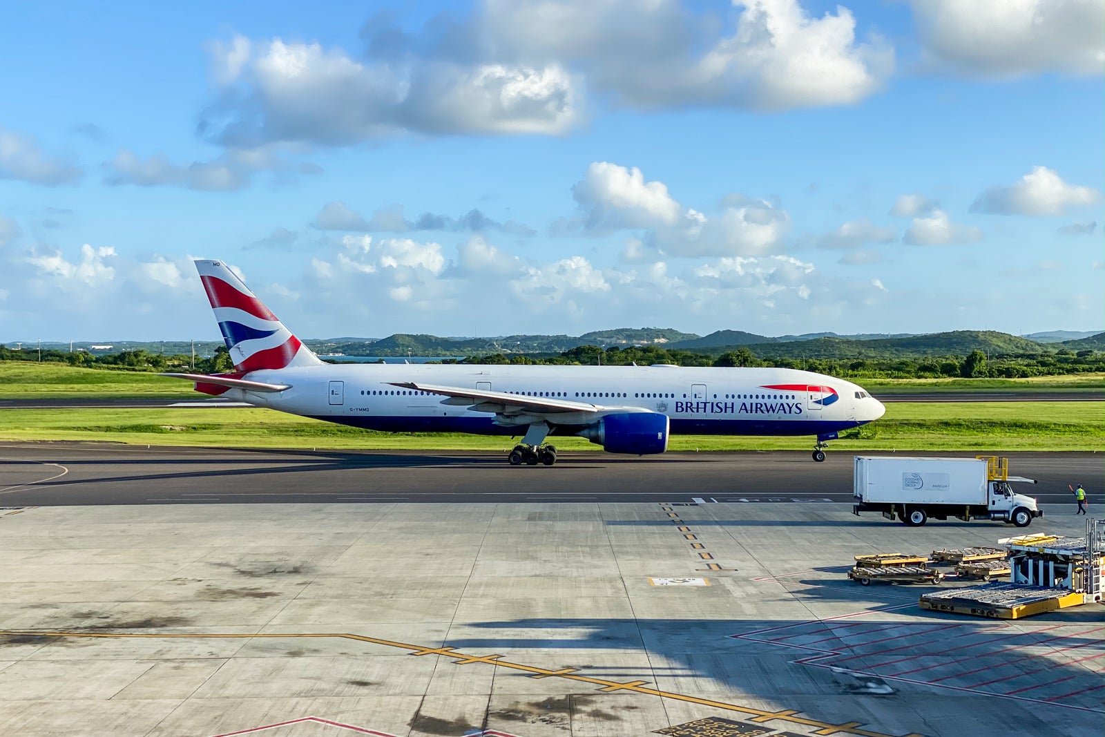 British Airways 777 Biz ANU-SKB