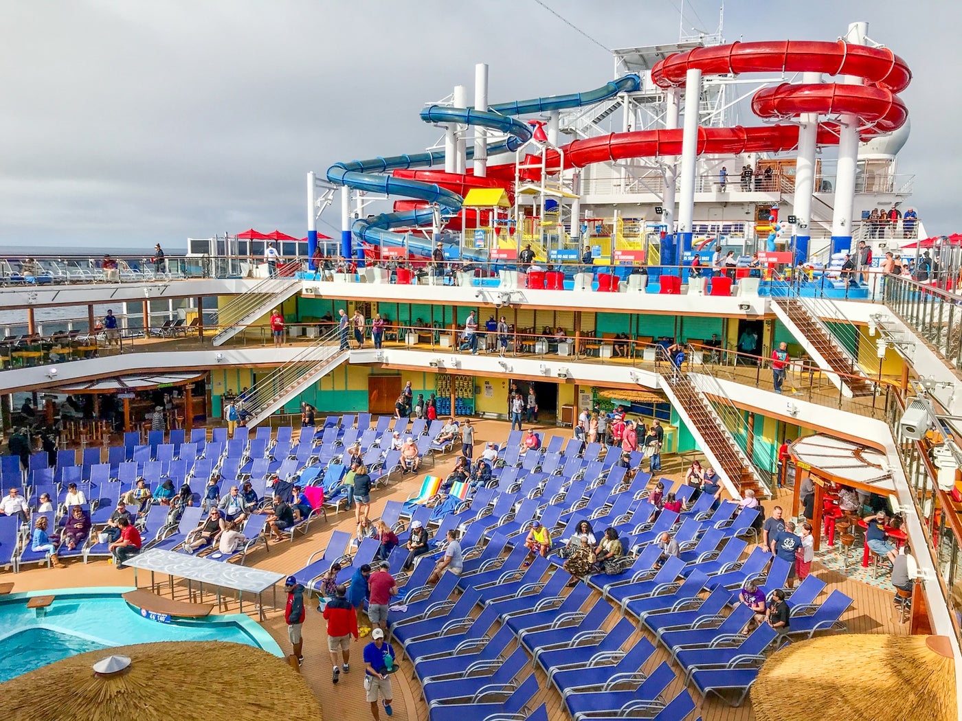 what's on carnival cruise