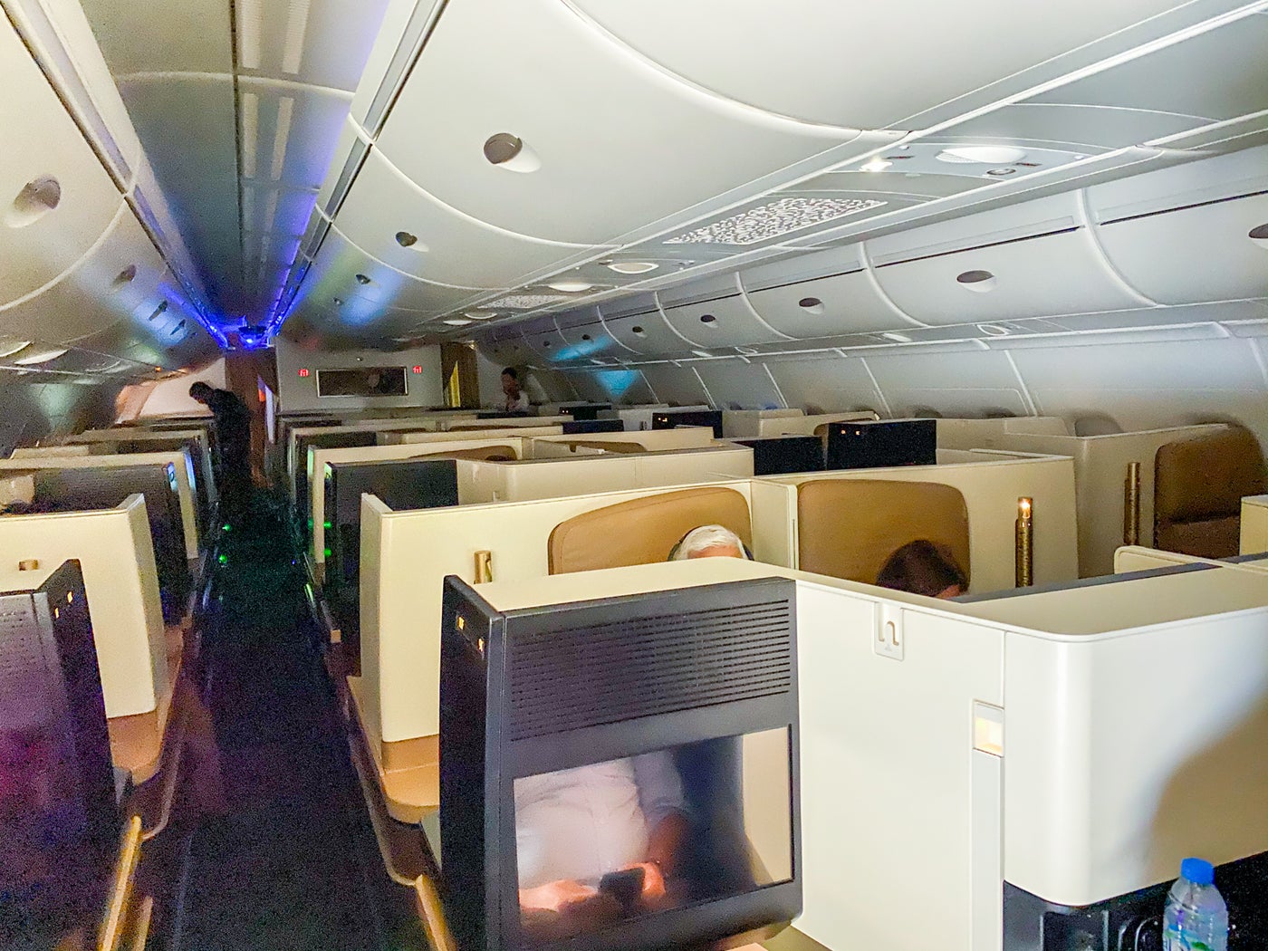 Review: Etihad Business Class on the A380 from New York to Abu Dhabi