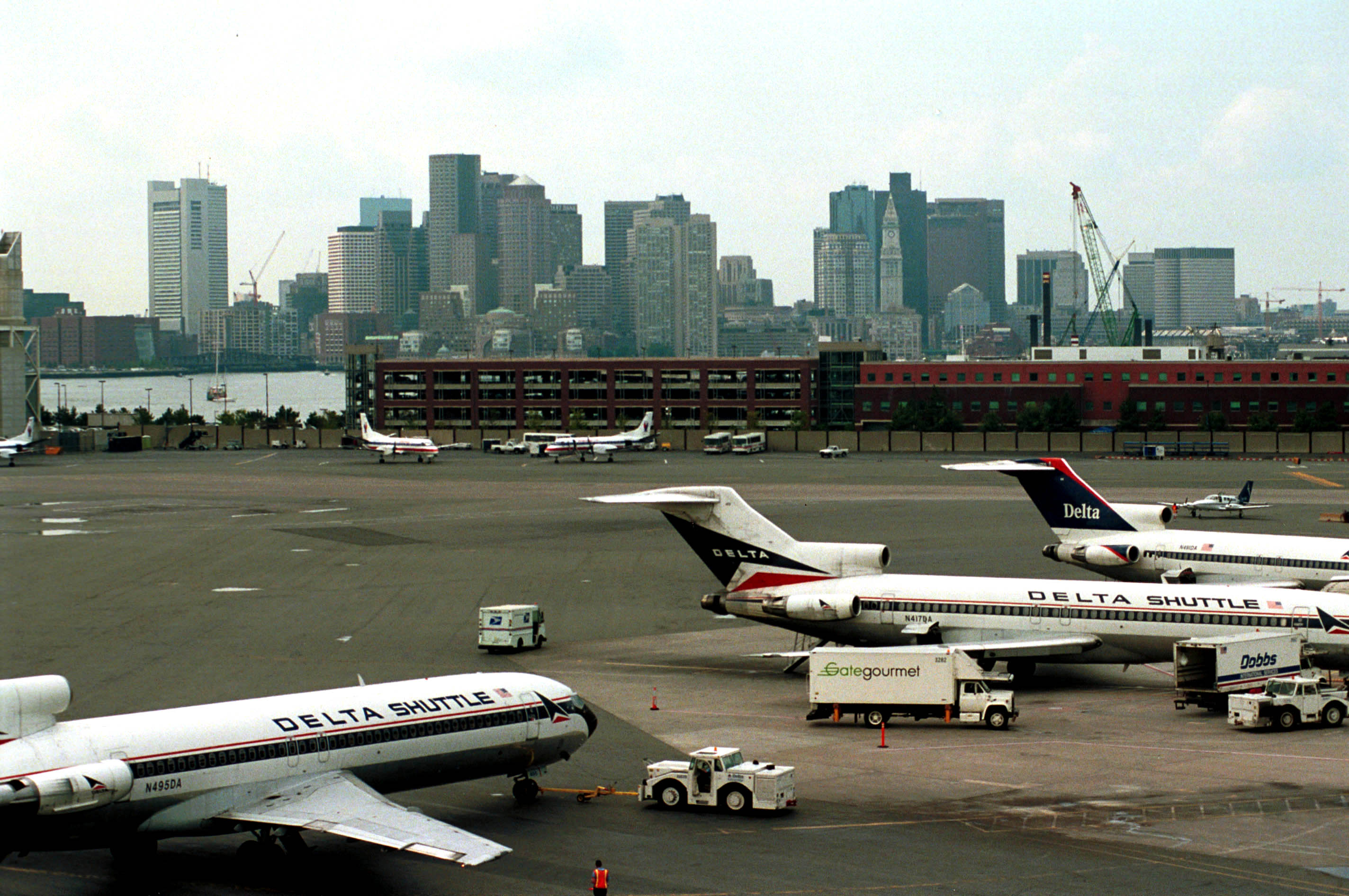 air travel in 2000