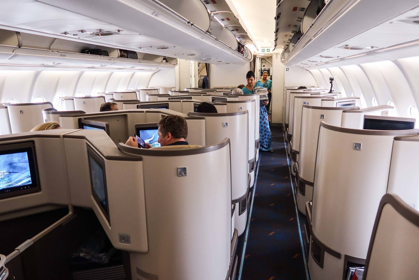 Review of SriLankan Airlines business class on the A330300 Review of SriLankan Airlines business class on the A330300