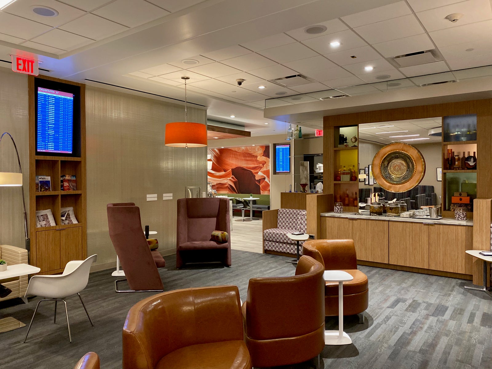 A small, hidden gem A review of the Phoenix Escape Lounge The Points Guy