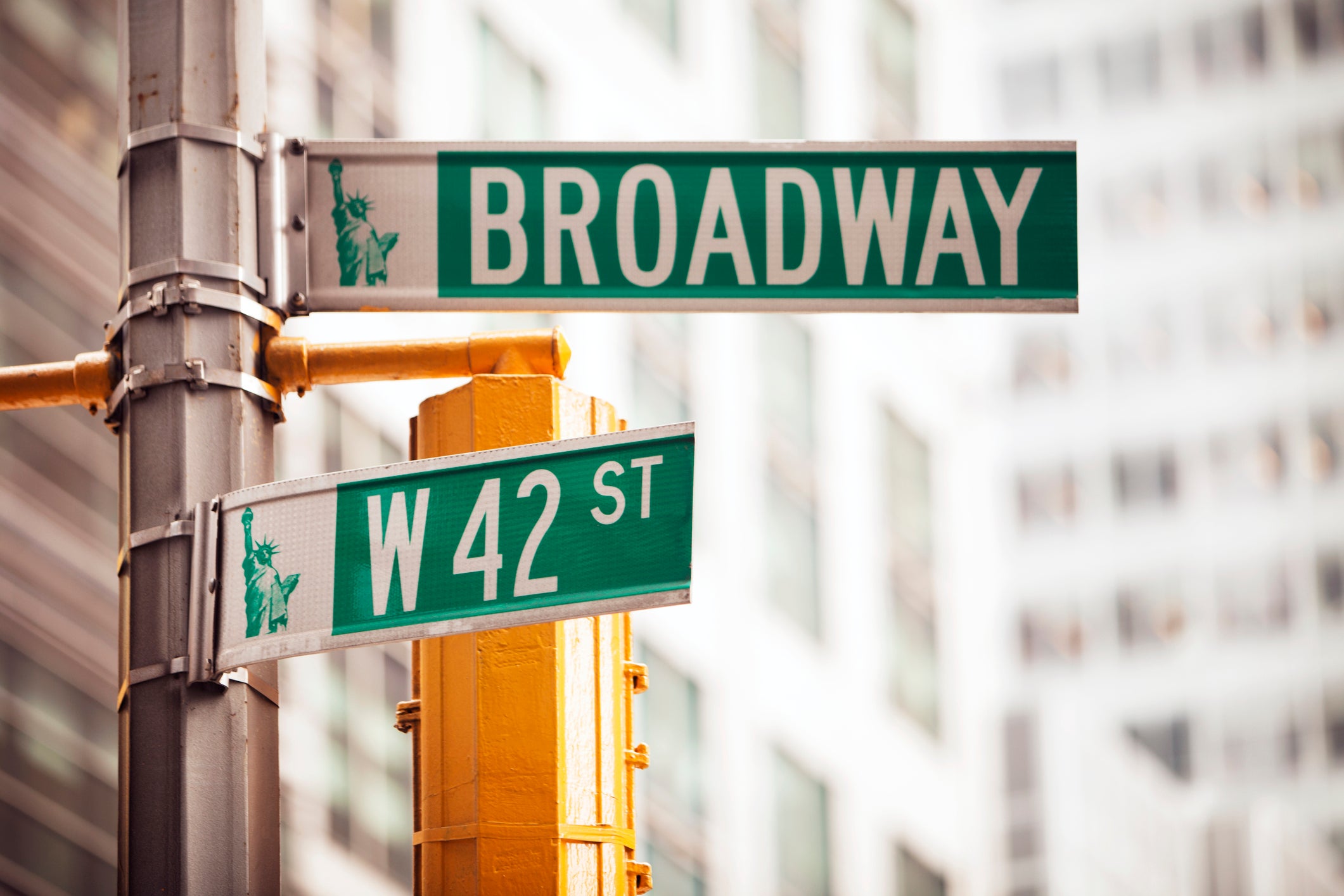 On With The Show How To Get A Great Deal On Broadway Tickets 