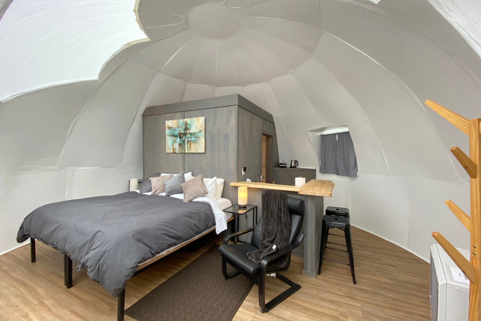 Borealis Basecamp Alaska Review ZH