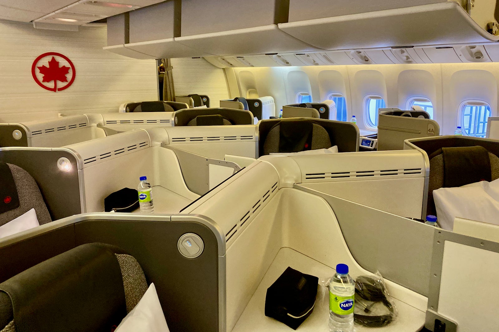 777 air canada business class