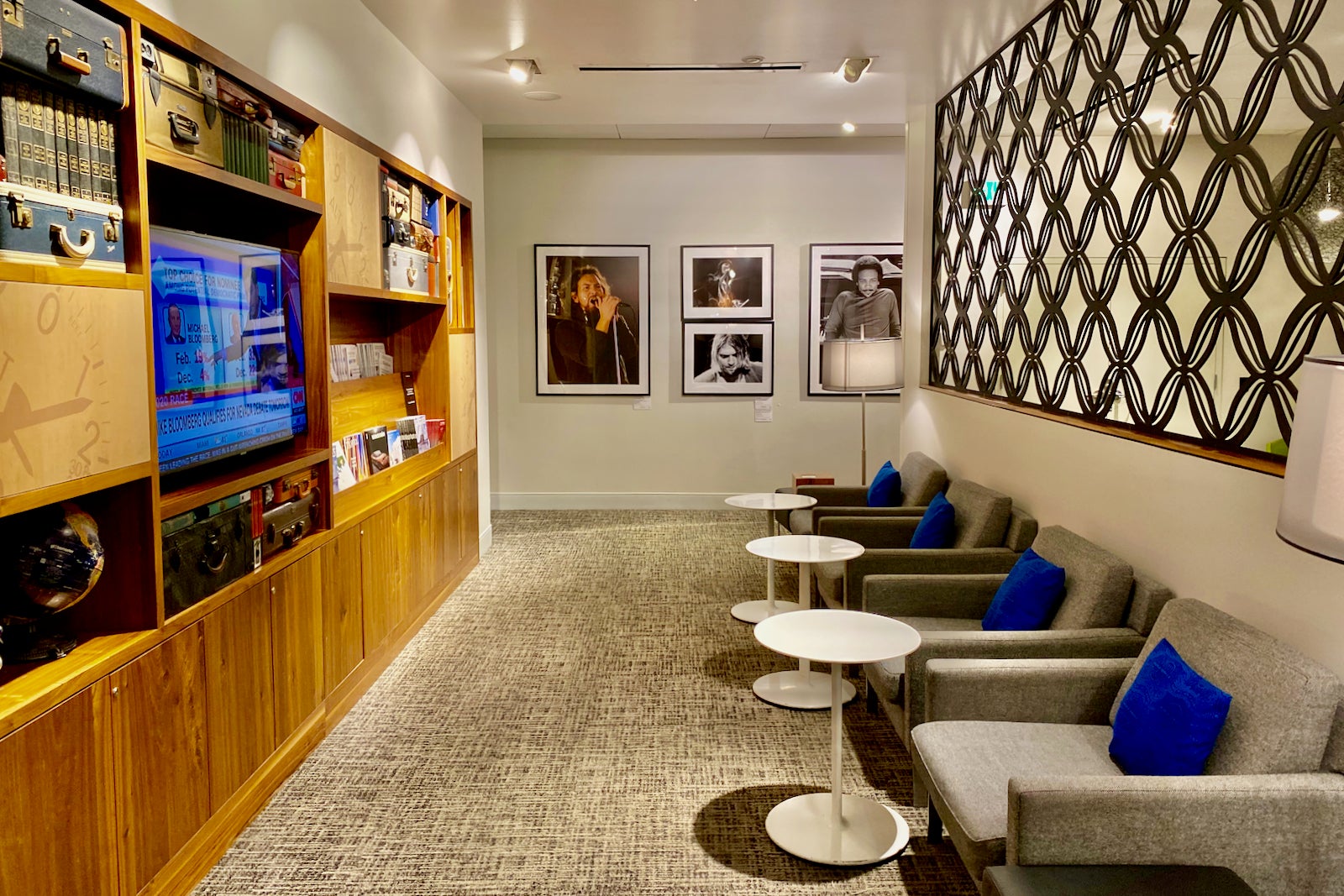 amex seattle lounge