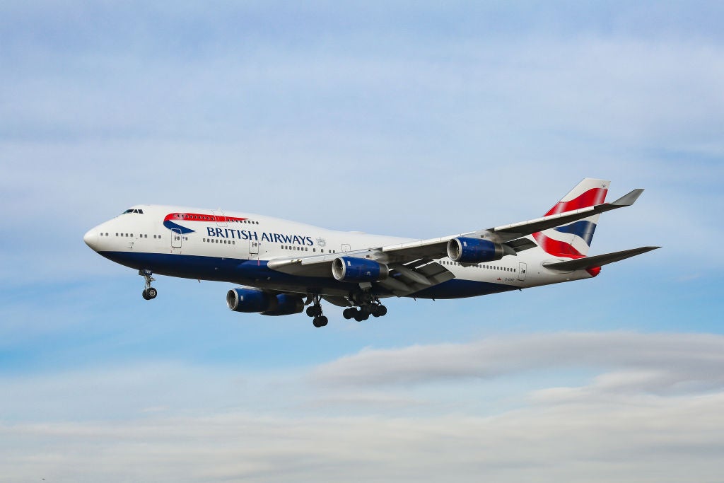 British Airways plane landing