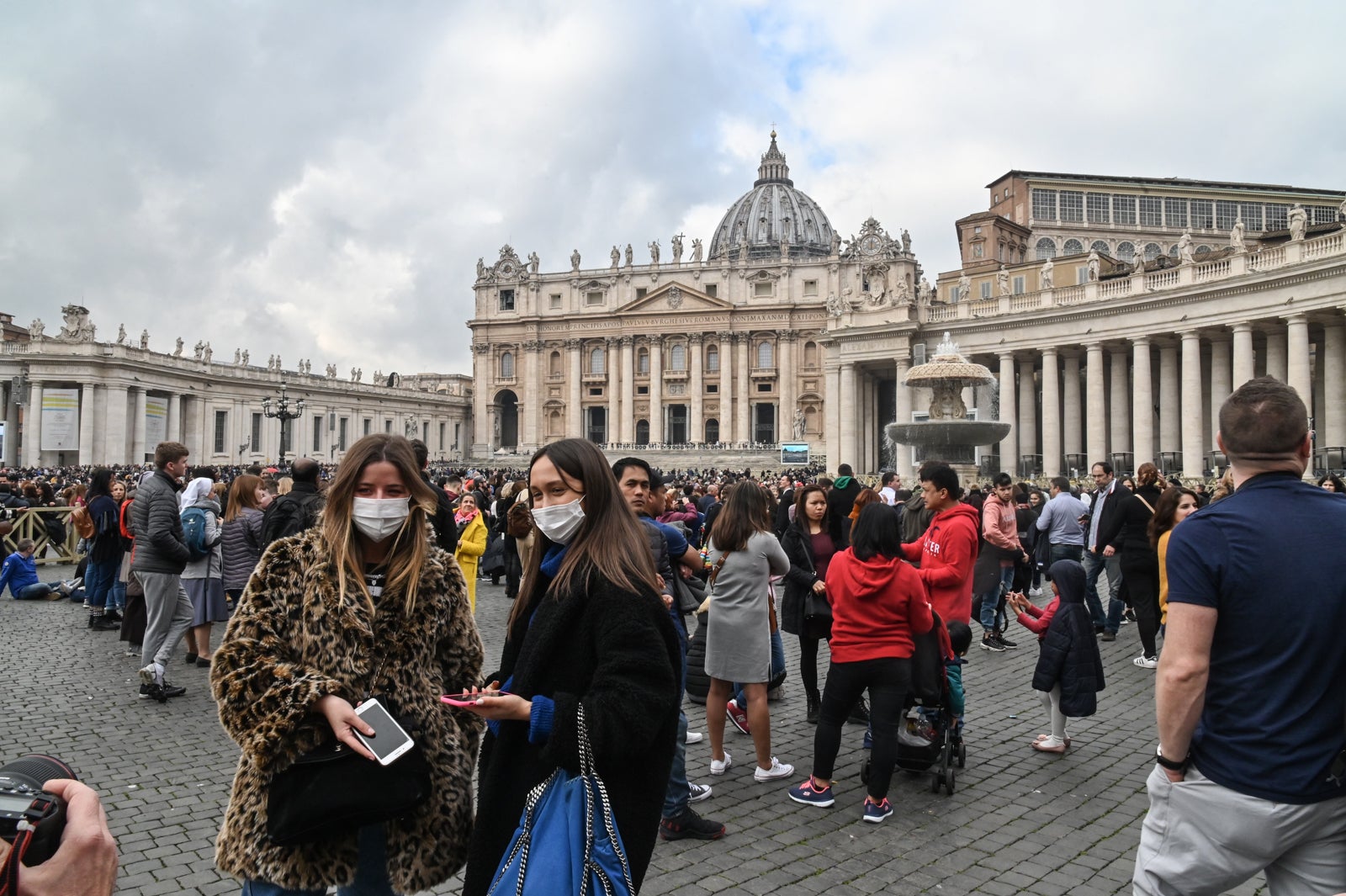 Is it safe to travel to Italy during the coronavirus outbreak?