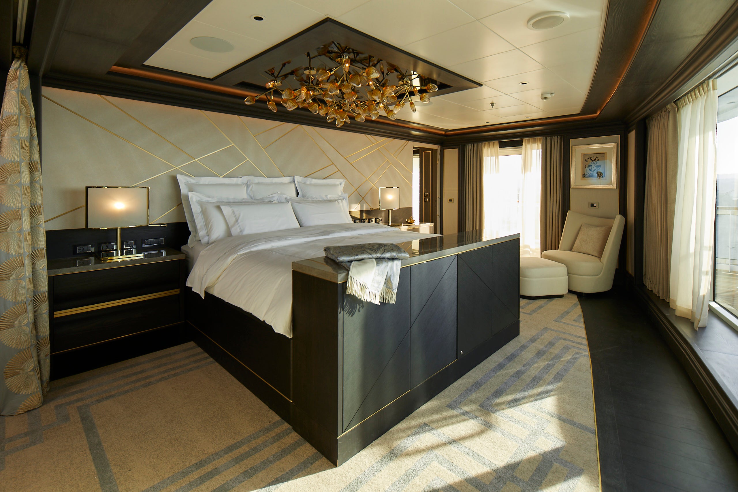 Suite cabin on Seven Seas Splendor