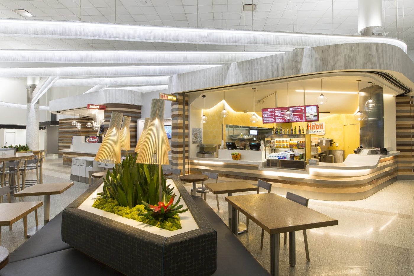 Los Angeles Airport 101 Where to eat and drink at LAX