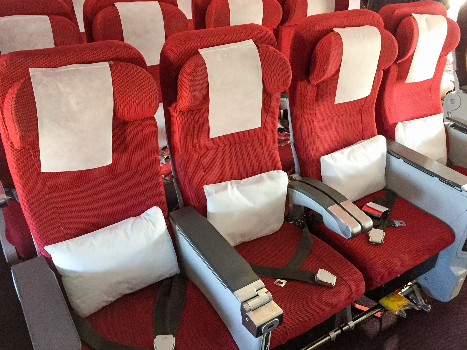 Virgin Atlantic BOS-LHR Y