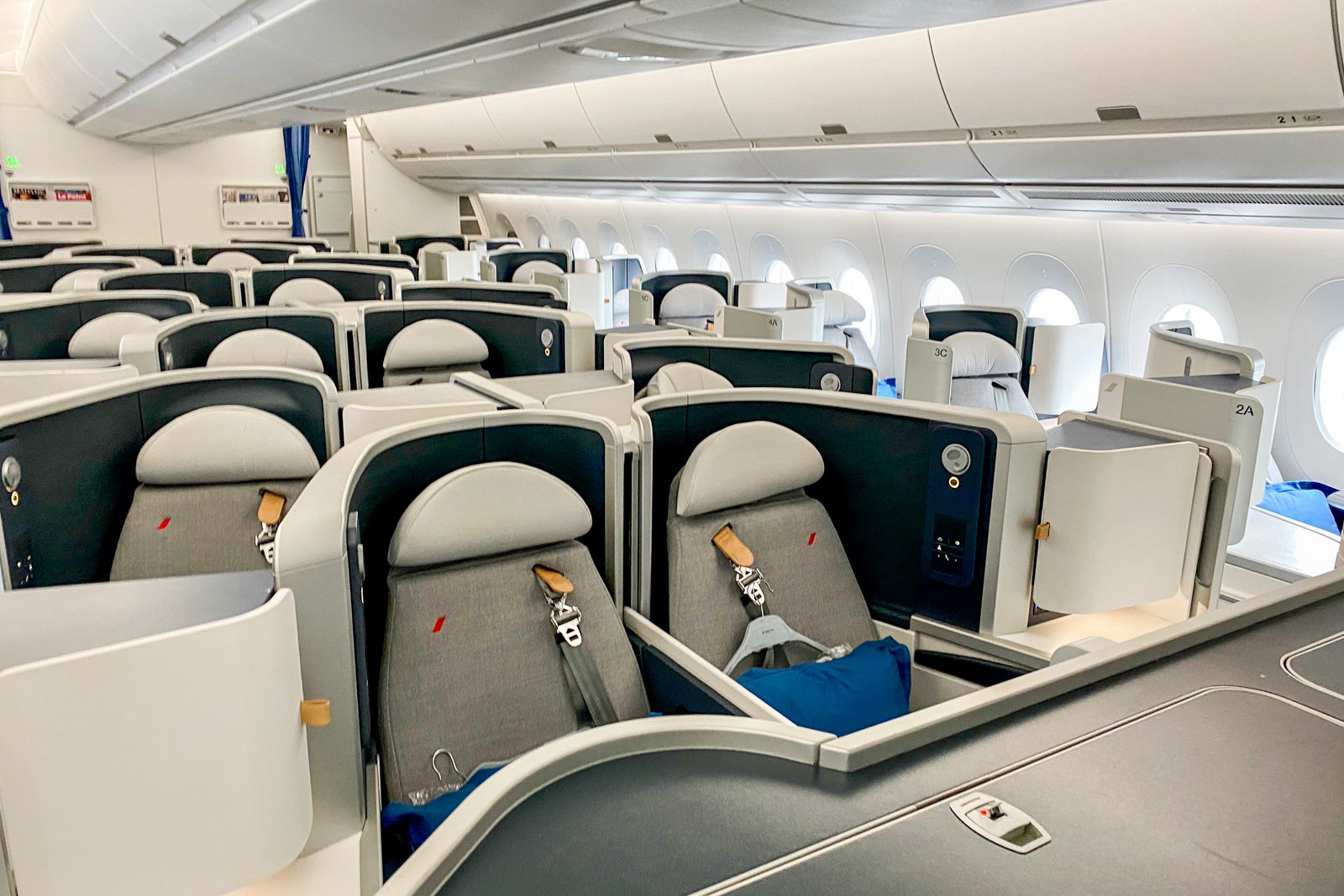 Air France welcomes its 21st A350 featuring the new cabin standard, News