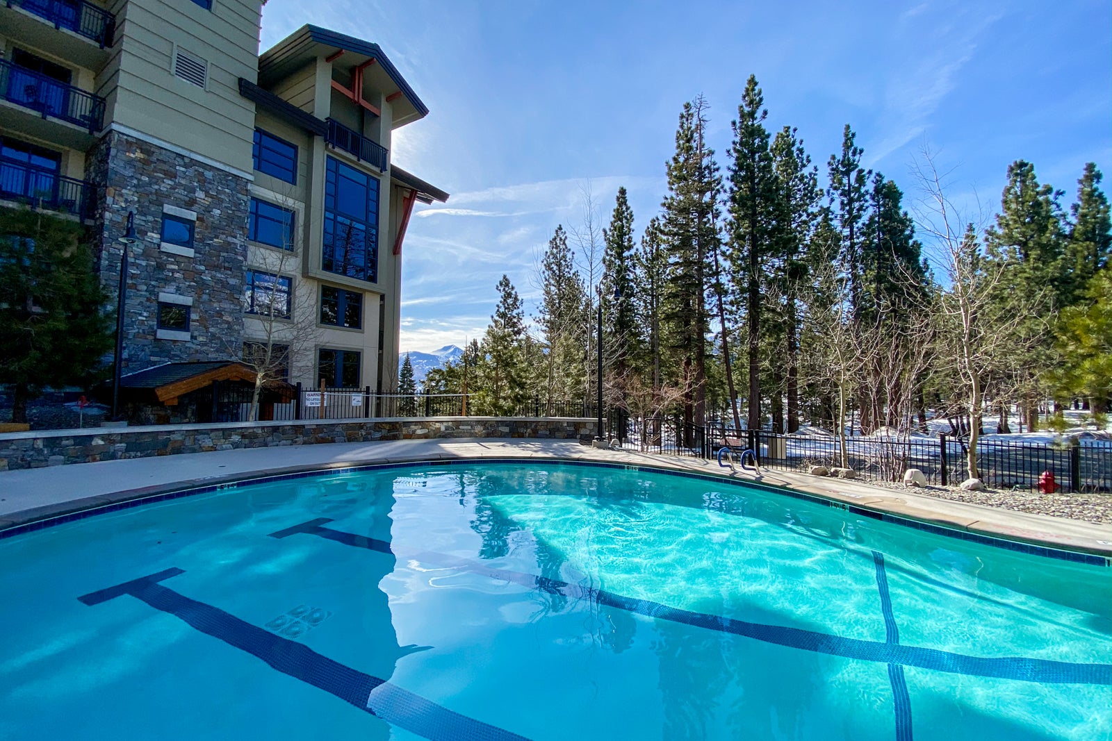 Best California ski resorts for a snowy good time - The Points Guy