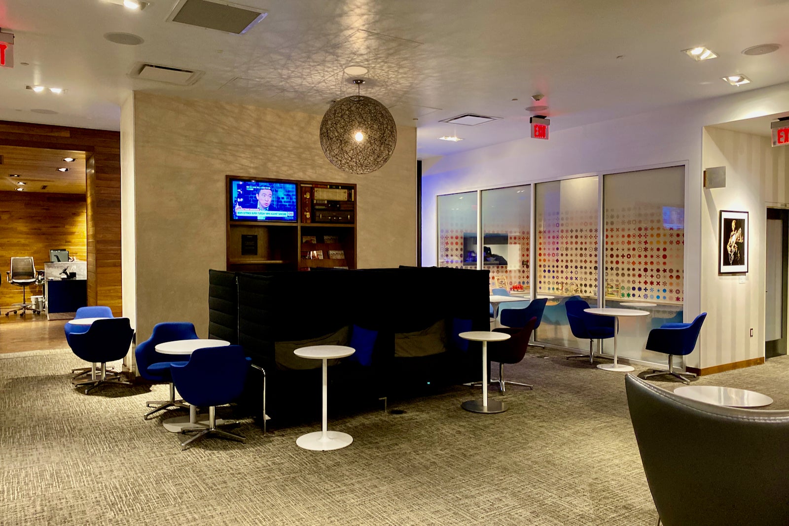 Review: Amex Centurion Lounge in Las Vegas - The Points Guy