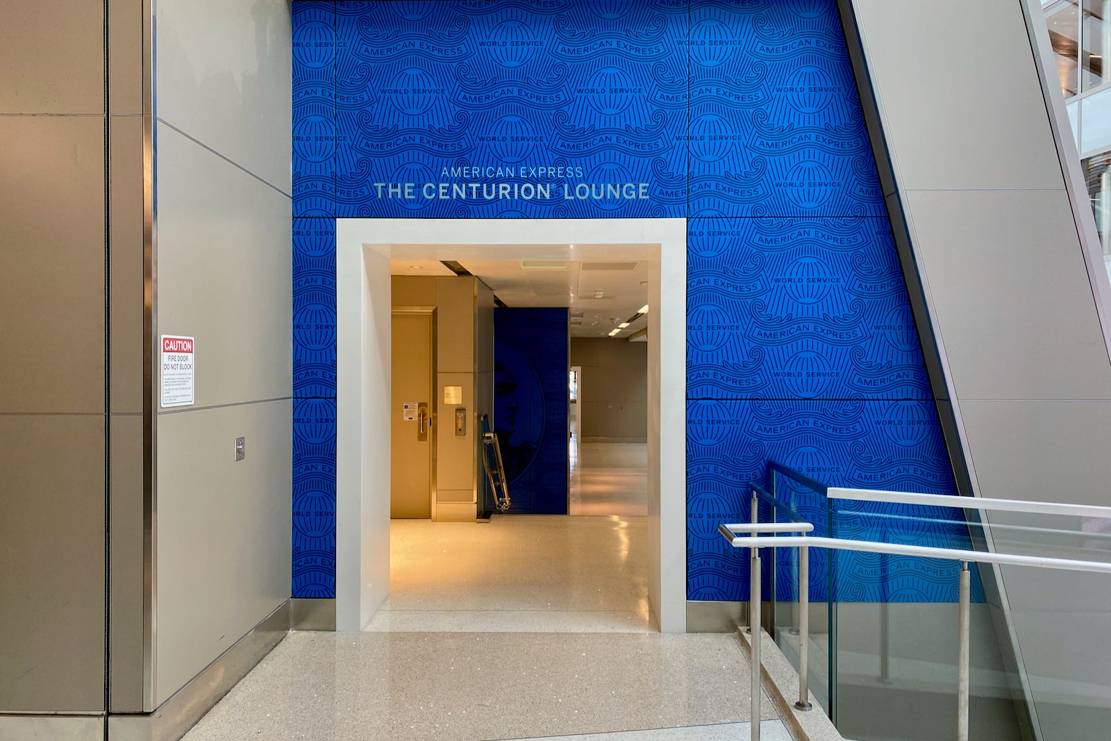 centurion lounge entrance