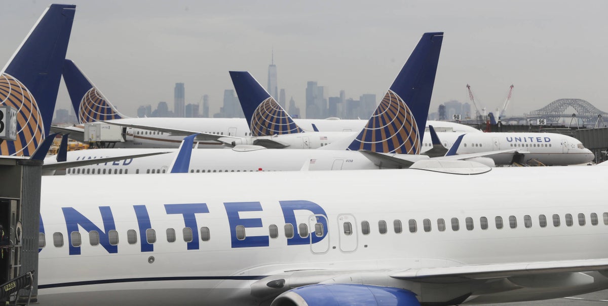 United sees hit from new COVID-19 cases, pauses resuming flights - The ...