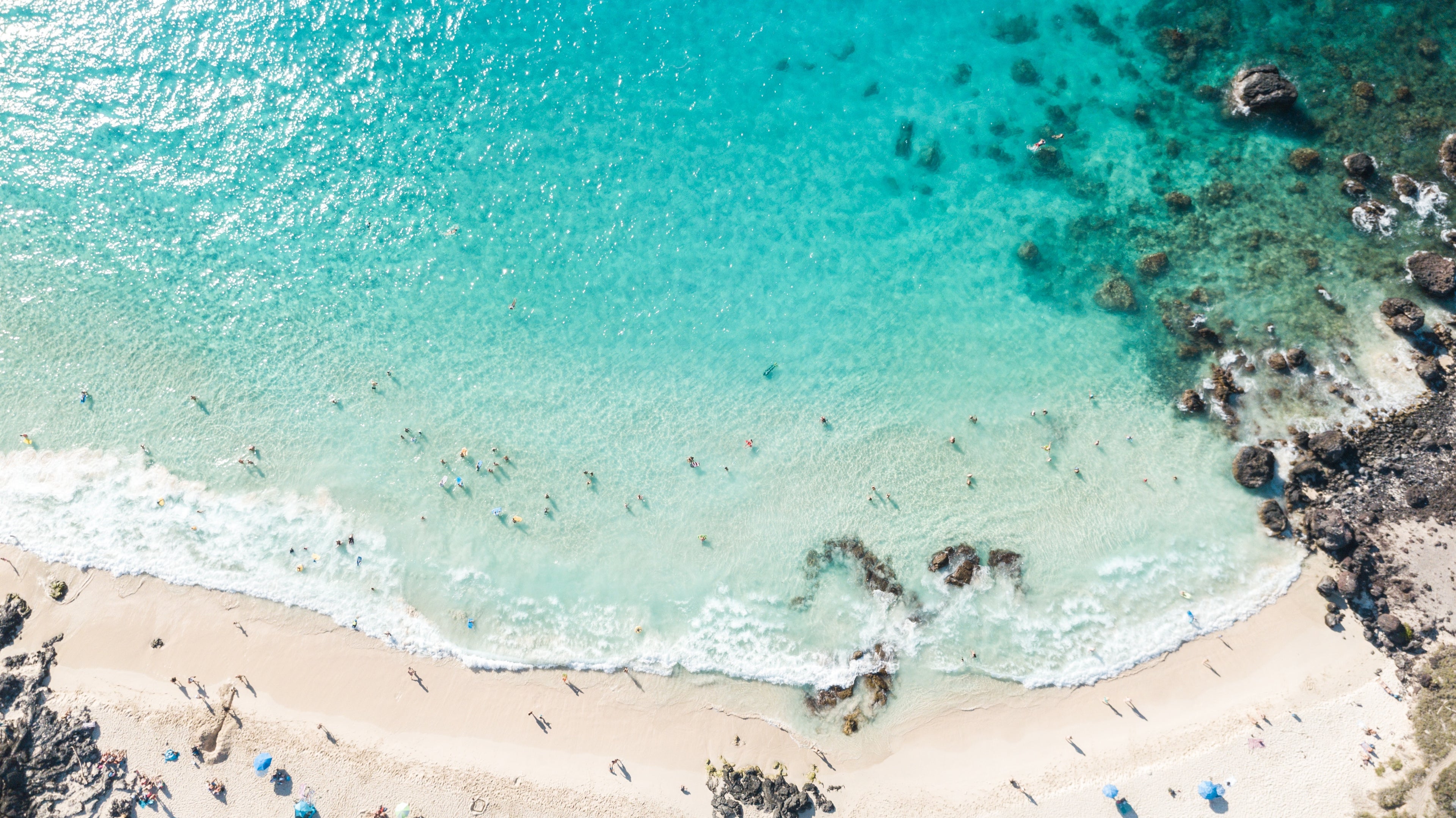 Kailua Hawaii_isaac-ordaz-1132758-unsplash