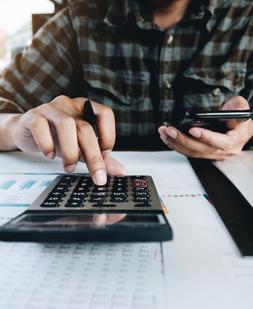 What is APR on a credit card? 