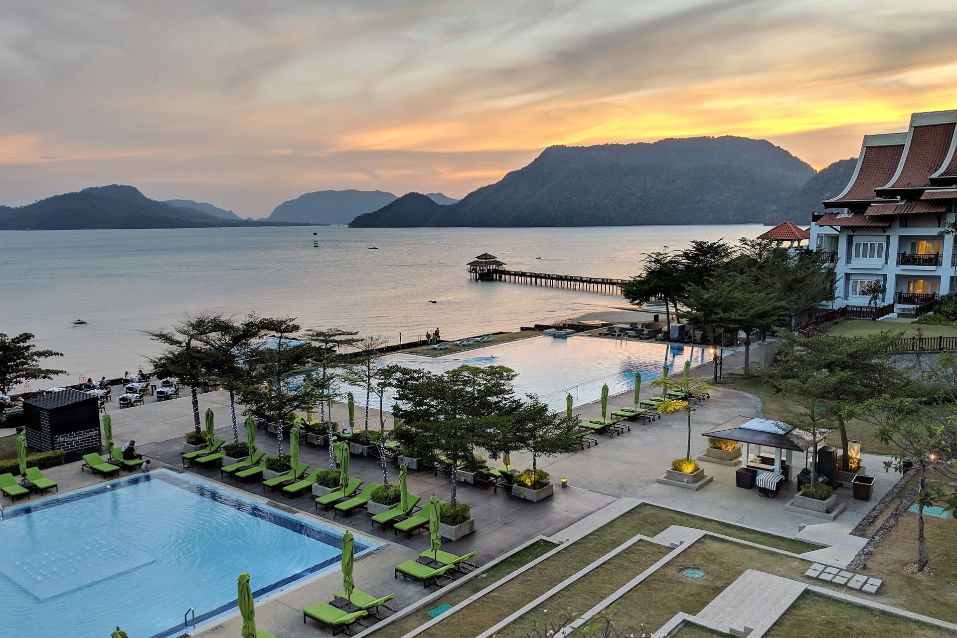 4 Situations Where Booking A One night Hotel Stay Is Worth The Effort