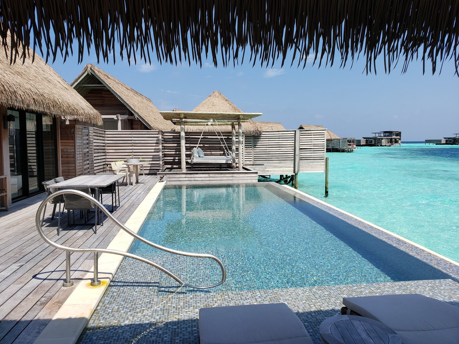 TPG Reader Hall of Fame: Singapore Suites and Maldives villa, right ...