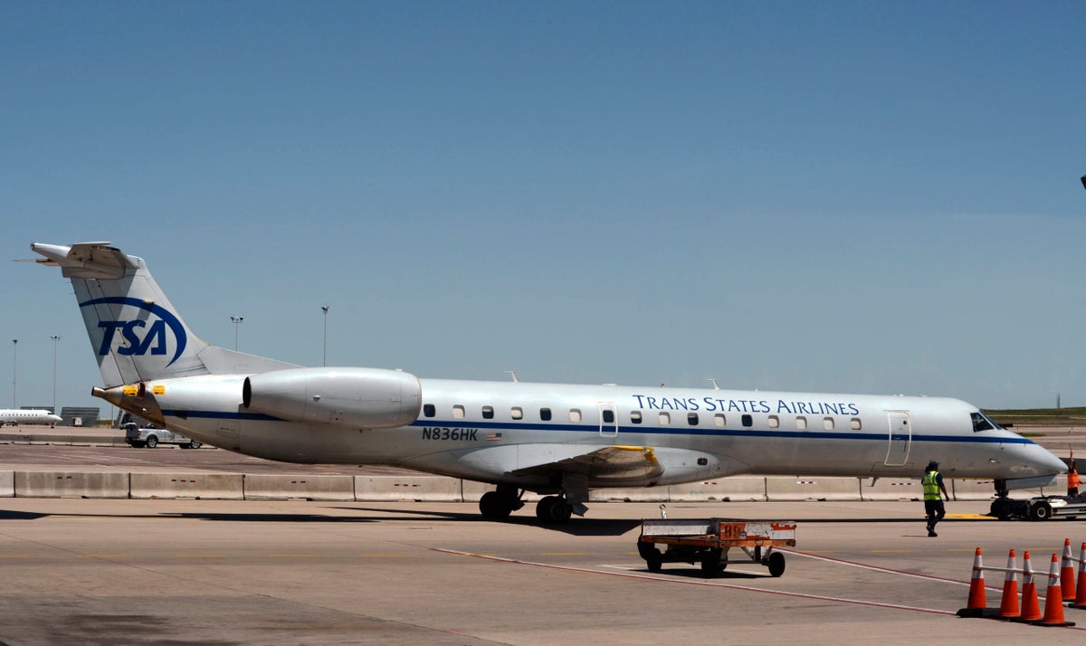 Final flight for United affiliate Trans States Airlines lands in Denver ...