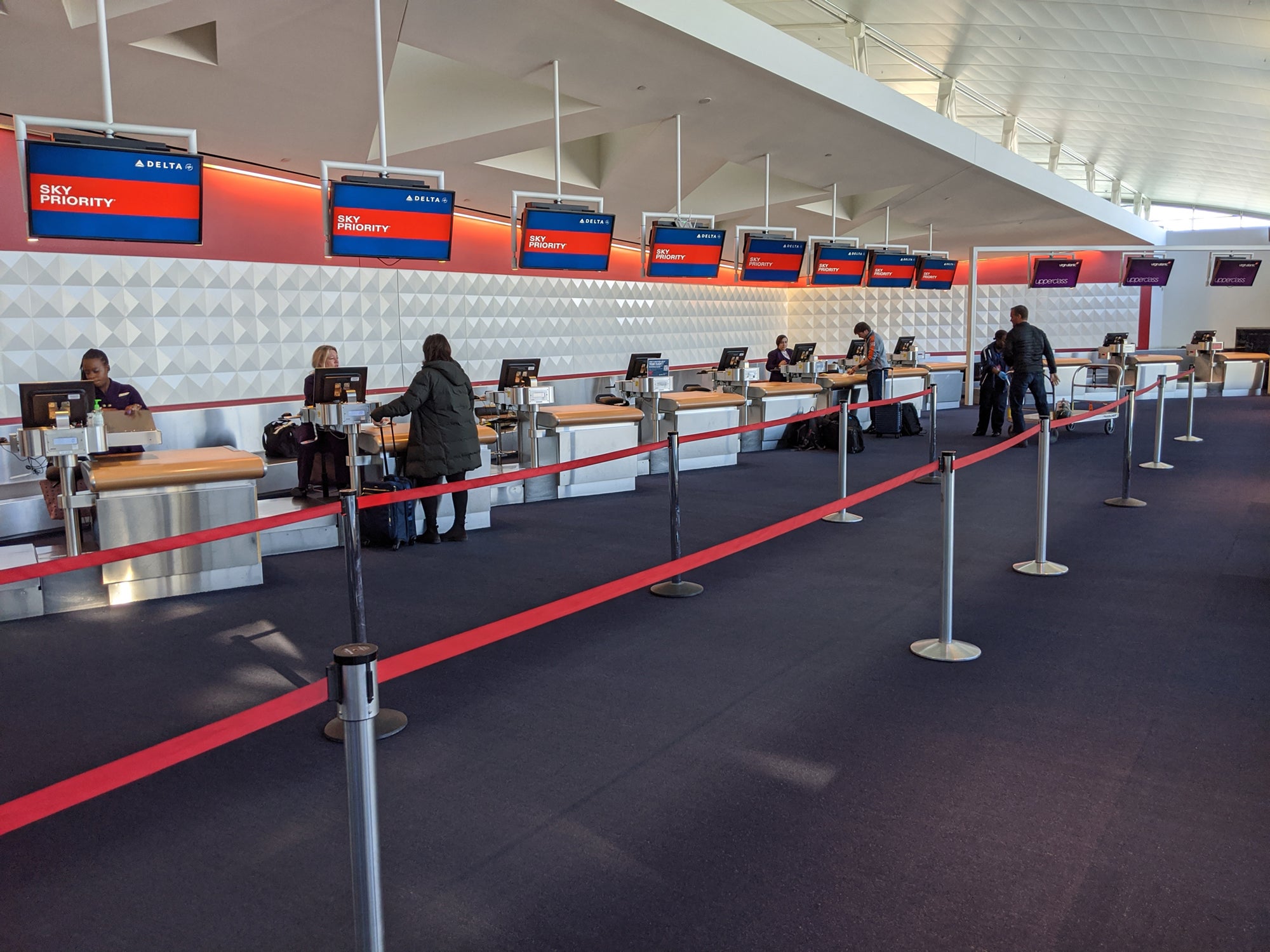 JFK T4 Delta SkyPriority check in