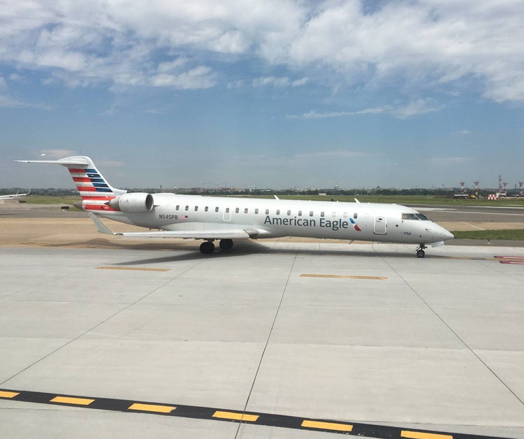 American's 29-mile hop in Colorado is the nation's new shortest flight ...