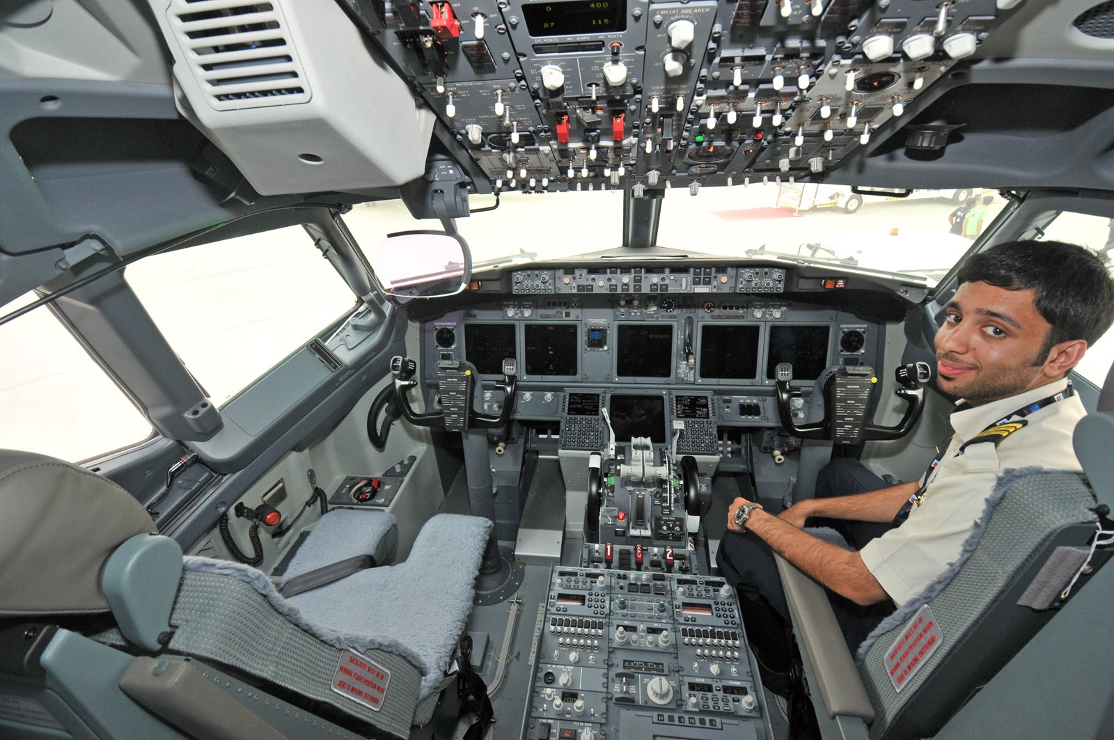 The path to becoming an airline captain -- how pilots climb the ranks ...