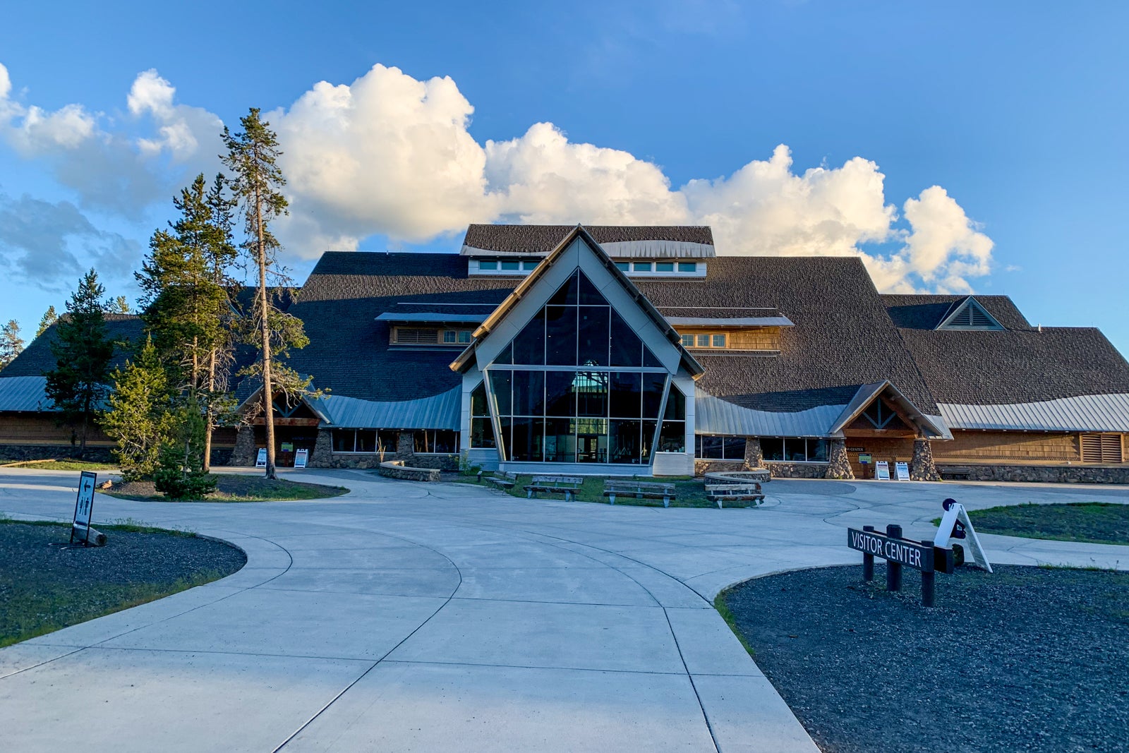 Complete guide to visiting Yellowstone National Park The Points Guy