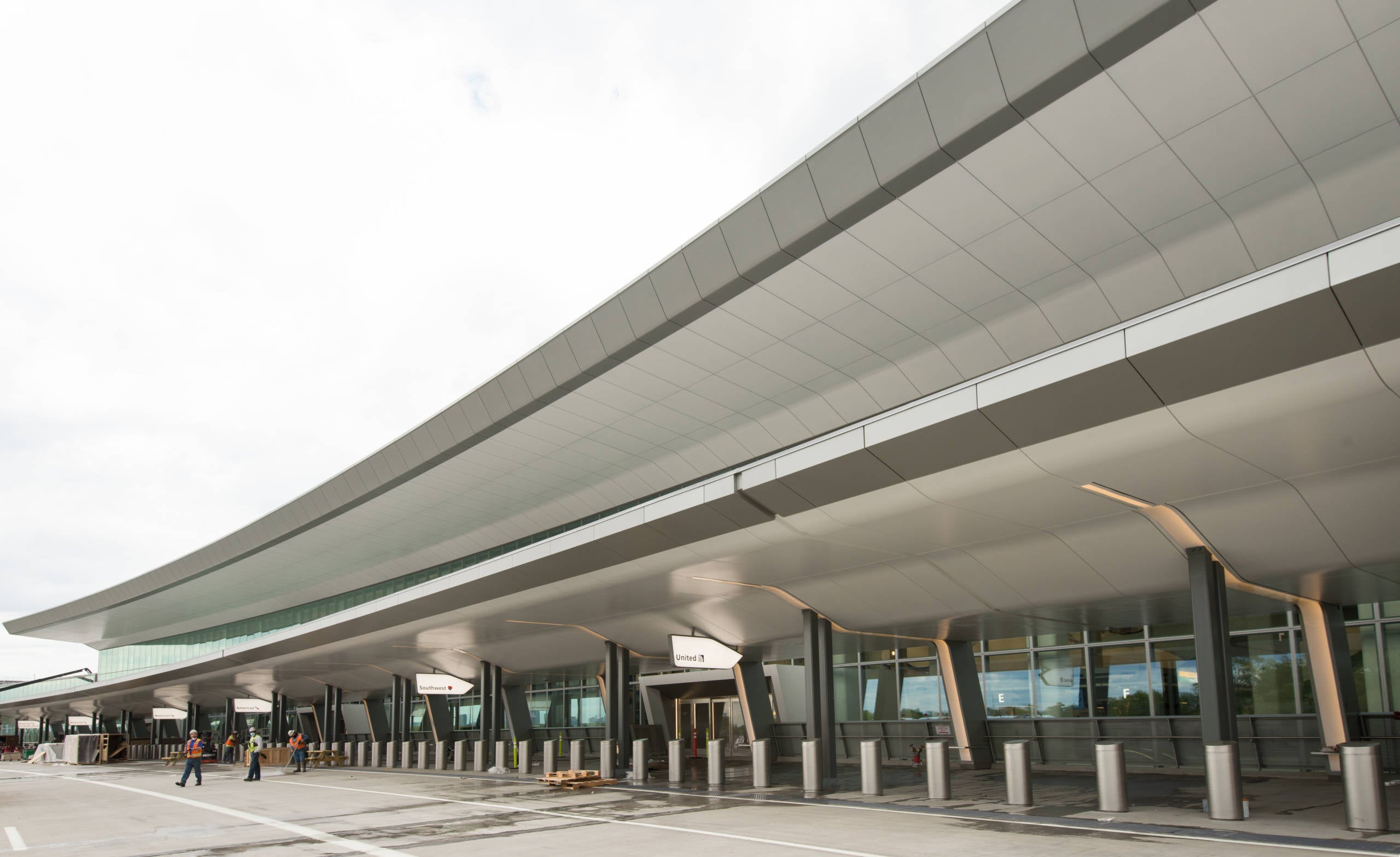 LGA Main Terminal B