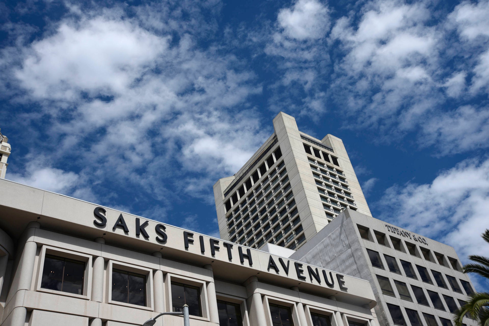 Savvy Saturday Maximizing the Saks Fifth Avenue credit on the Amex