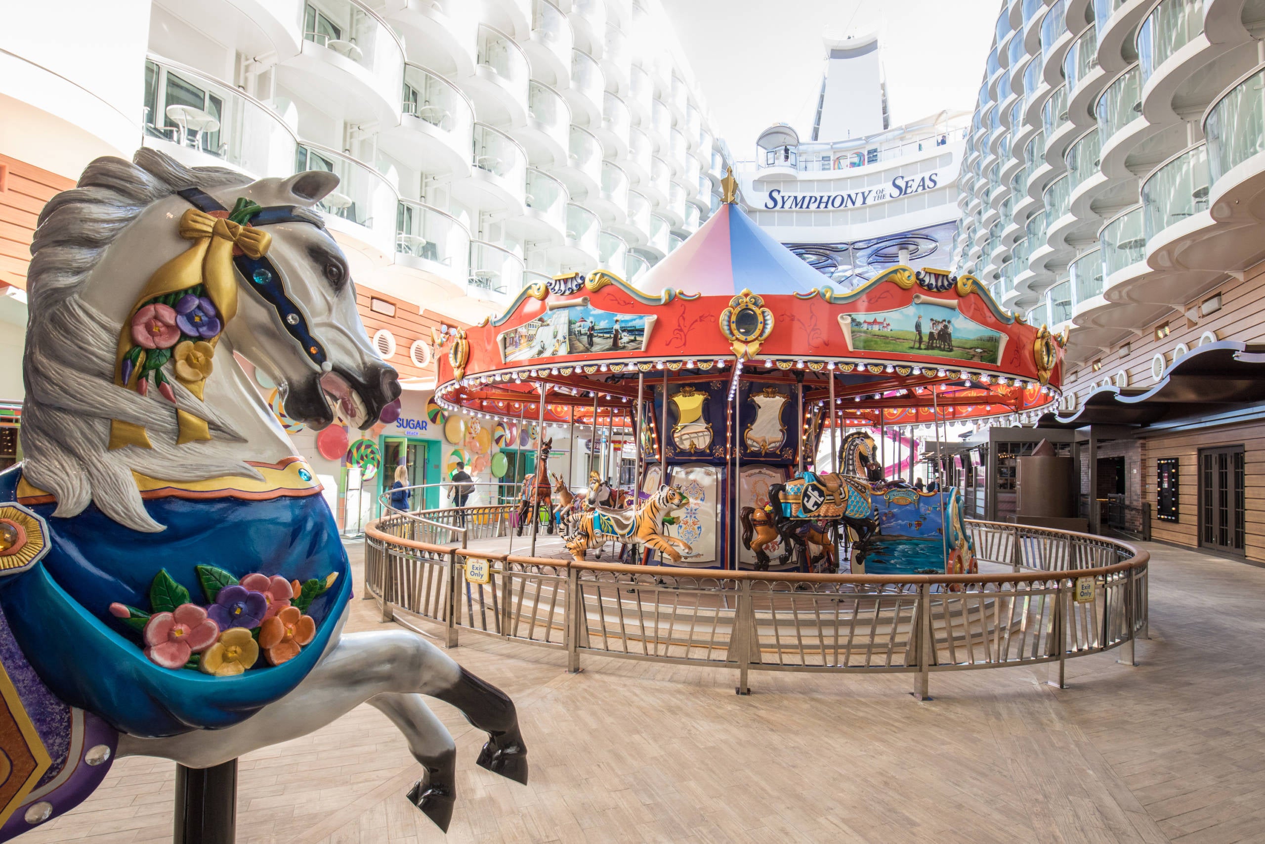 Royal Promenade: A guide to Royal Caribbean's cruise promenade - The Points  Guy