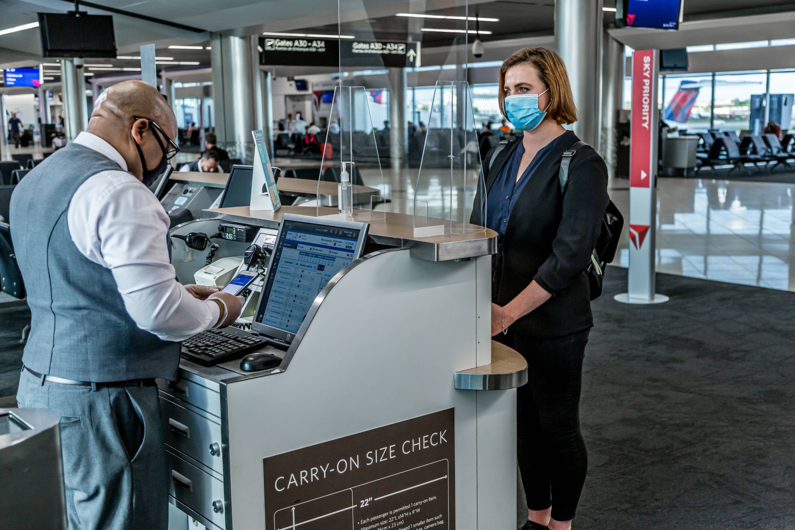 New Delta tool lets passengers upload vaccine cards ahead of their flight
