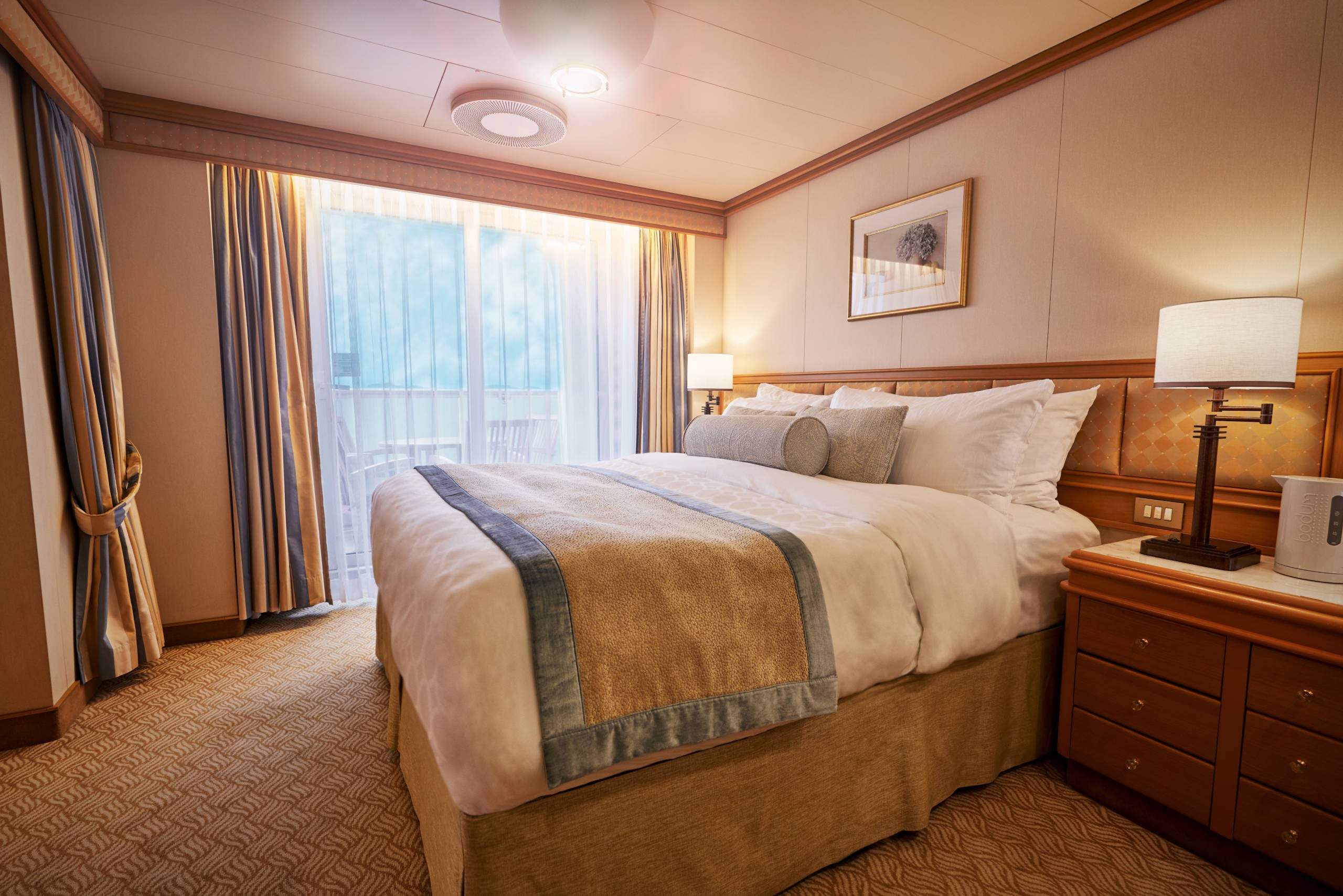 cruise ship family cabins