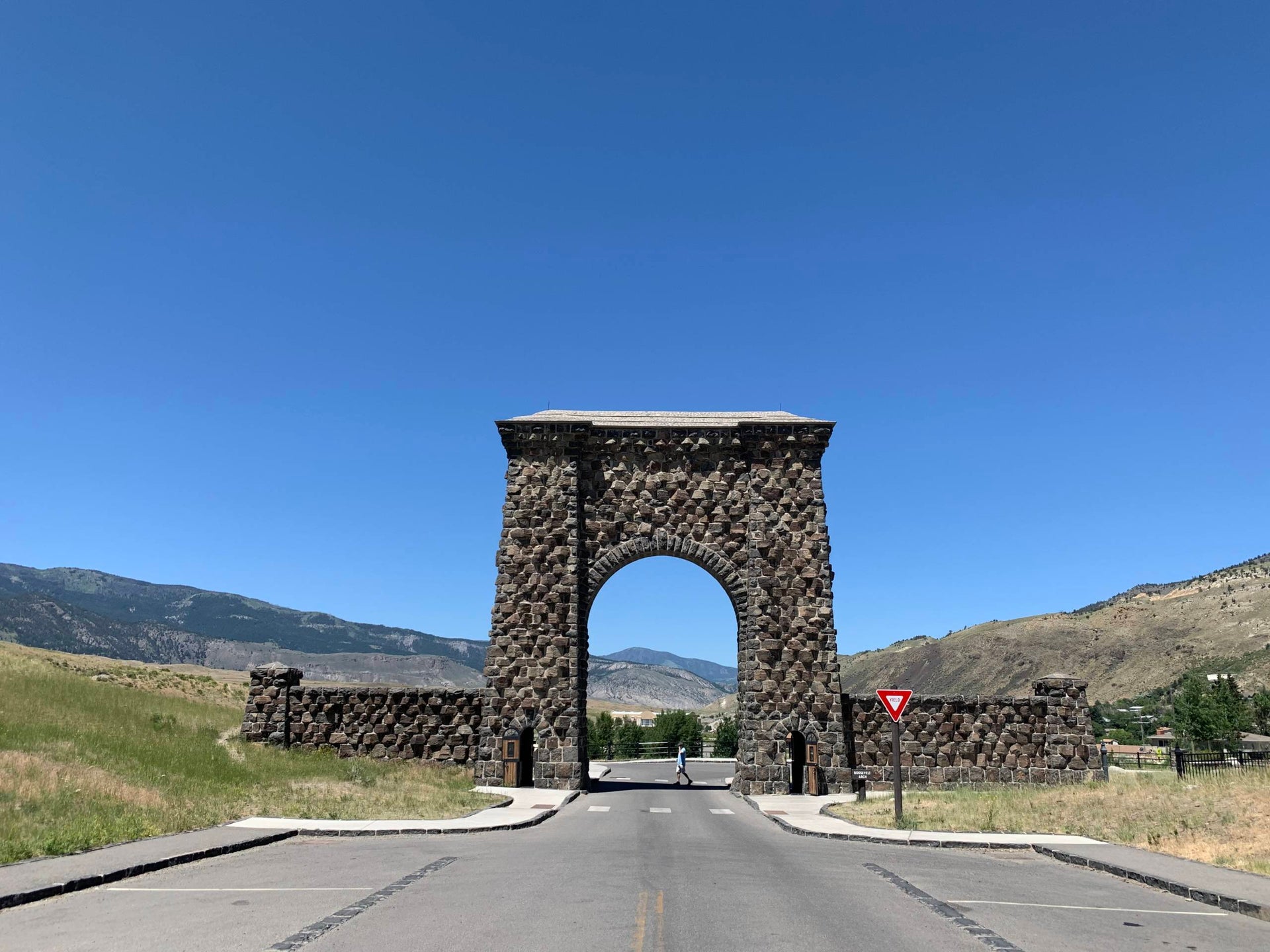 Where to stay in and around Yellowstone; A complete guide The Points Guy