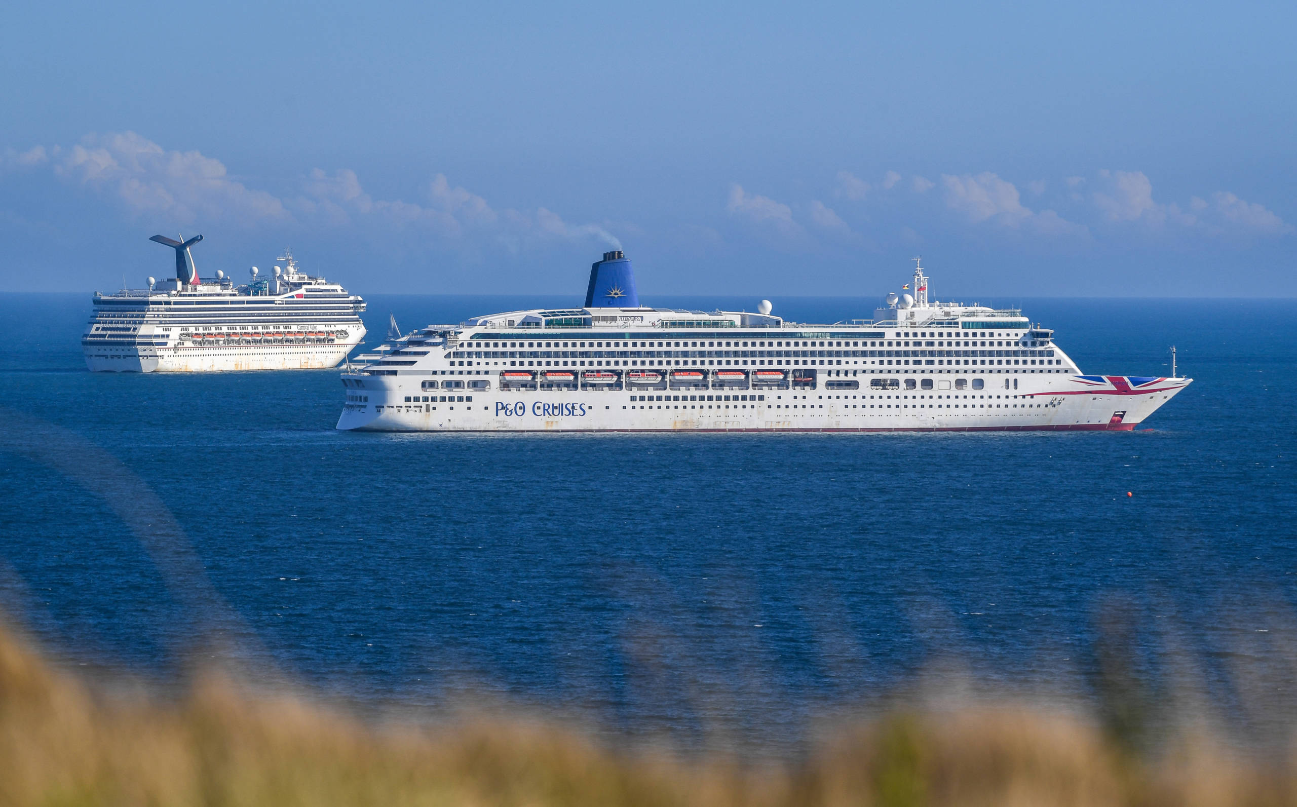 CDC lifts no-sail order for cruise ships. But there’s a catch