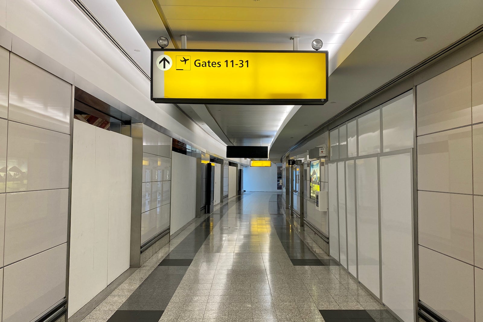 The Final Piece Of The Transformed LaGuardia Terminal B Is Now Open ...