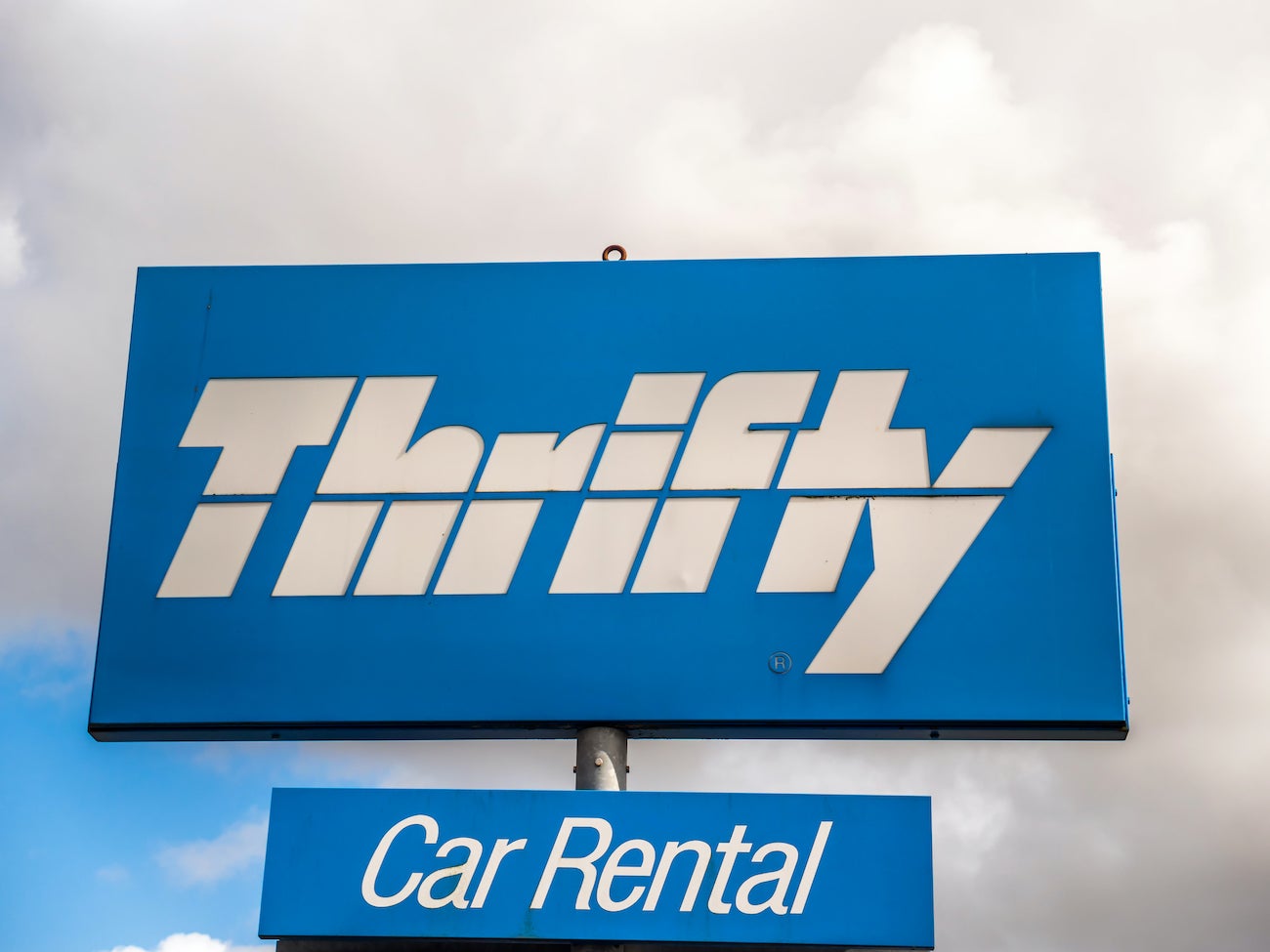 Thrifty car rental sign