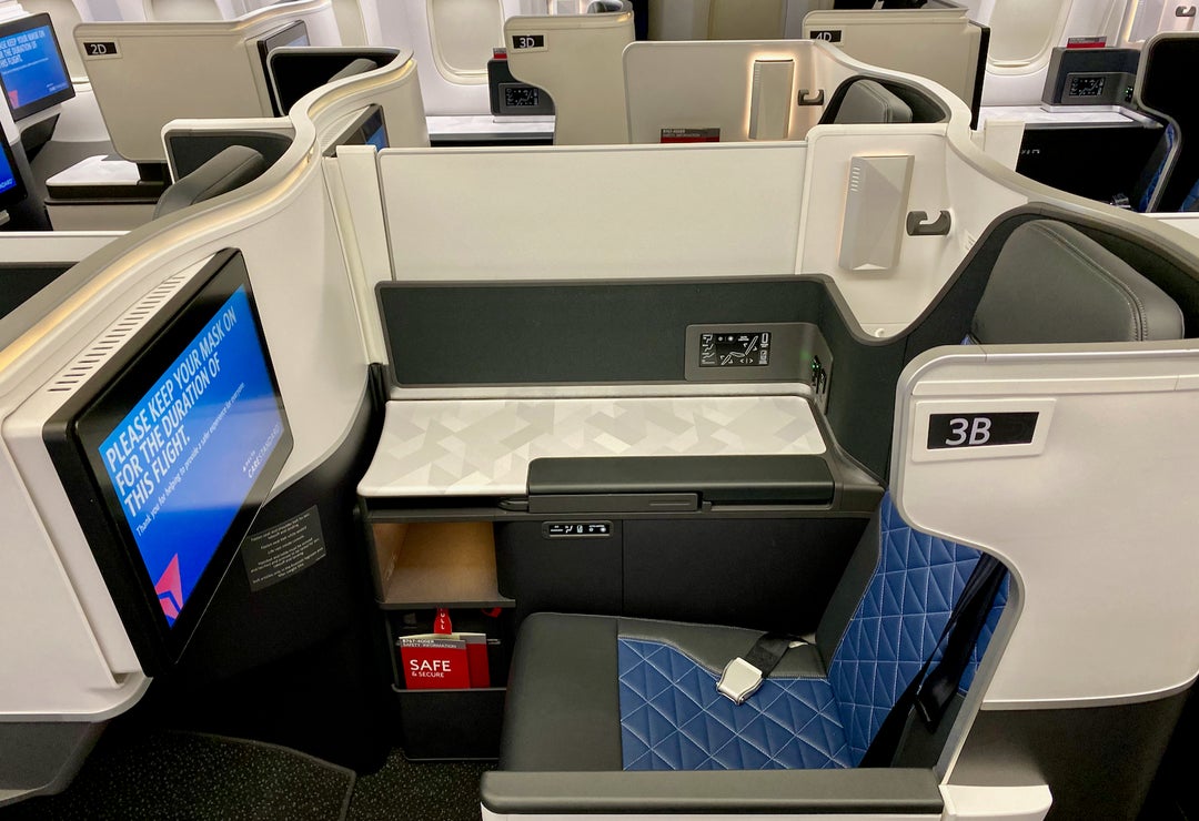 What is Delta Air Lines elite status worth in 2022? - The Points Guy